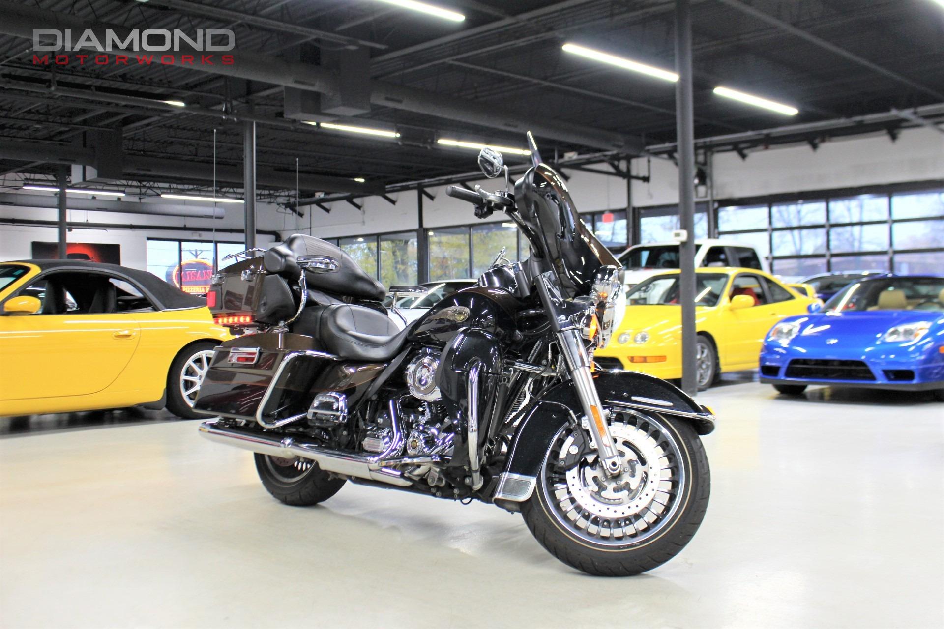 Used-2013-Harley-Davidson-FLHTK-Electra-Glide-Ultra-Limited