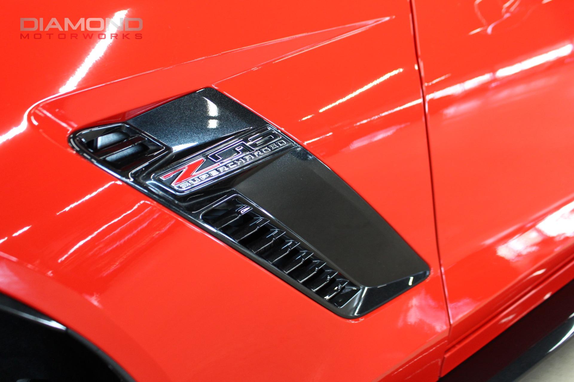 Standard Hood Fender & Mirror Kit | CHEVROLET CORVETTE Z06 C7.R EDITION 2016