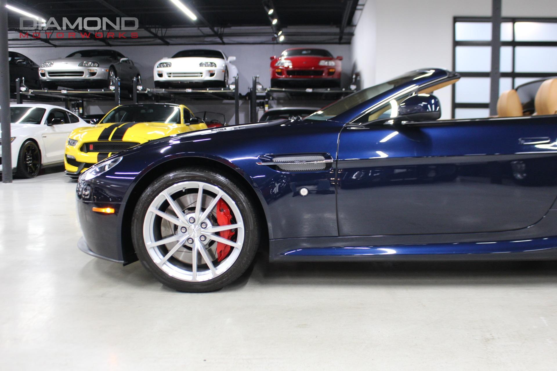 Used-2014-Aston-Martin-V8-Vantage-Roadster
