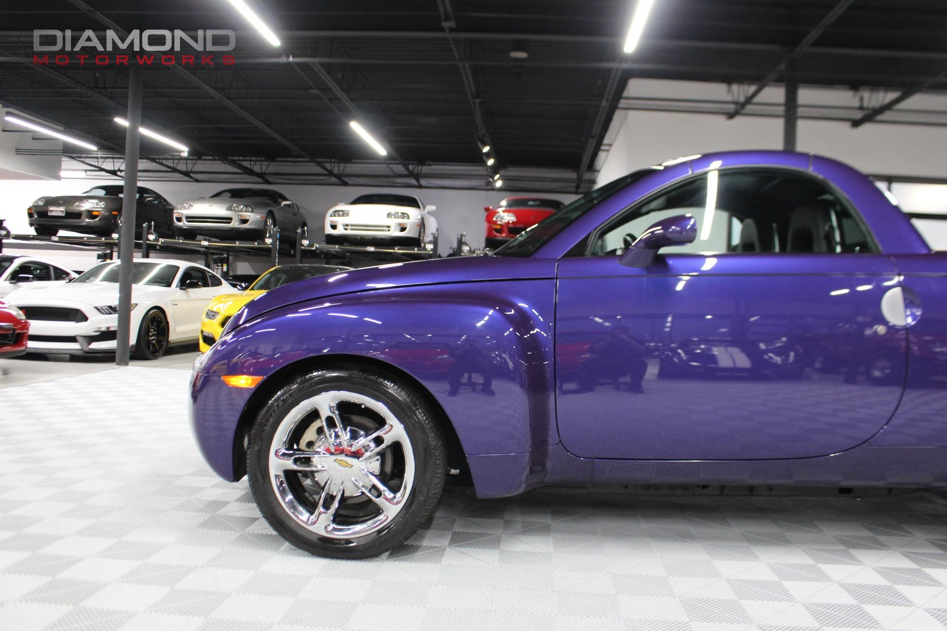 Used-2004-Chevrolet-SSR-LS