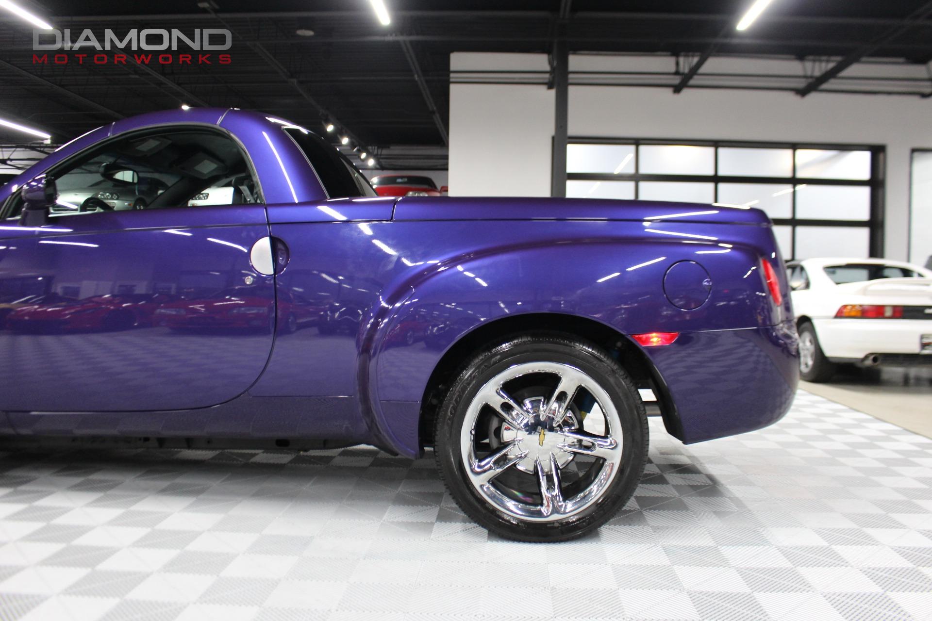 Used-2004-Chevrolet-SSR-LS