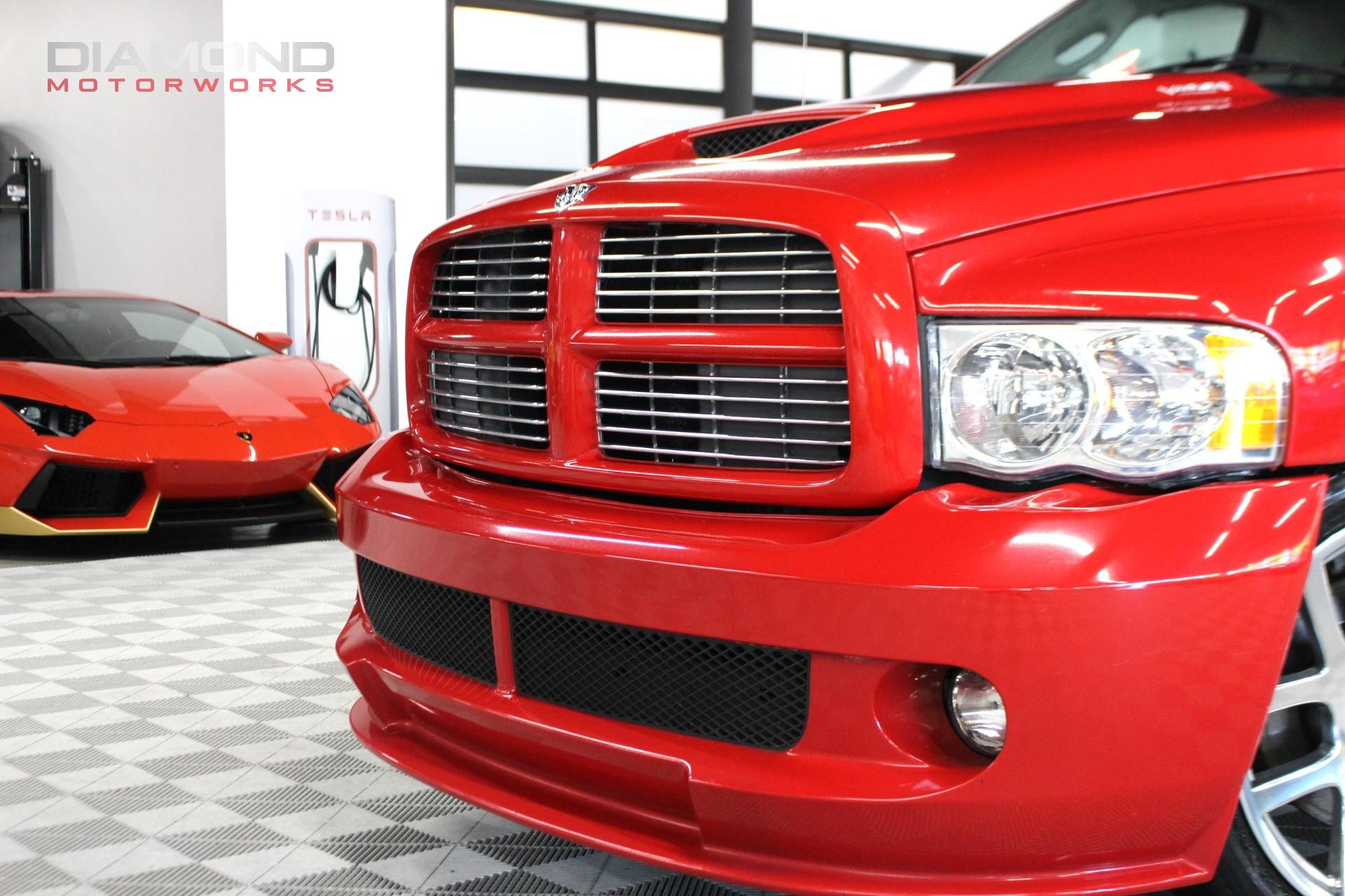Used-2005-Dodge-Ram-Pickup-1500-SRT-10