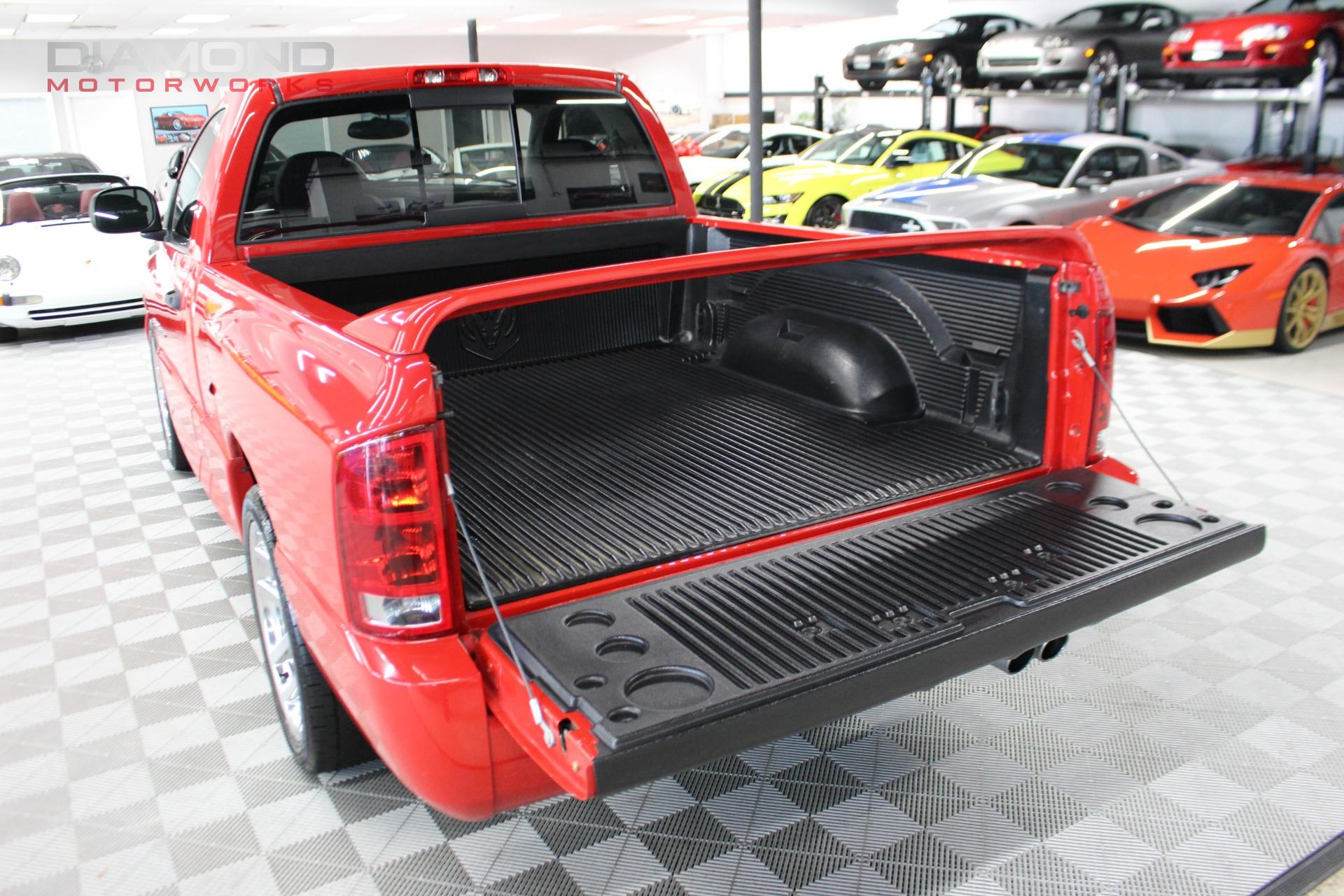 Used-2005-Dodge-Ram-Pickup-1500-SRT-10