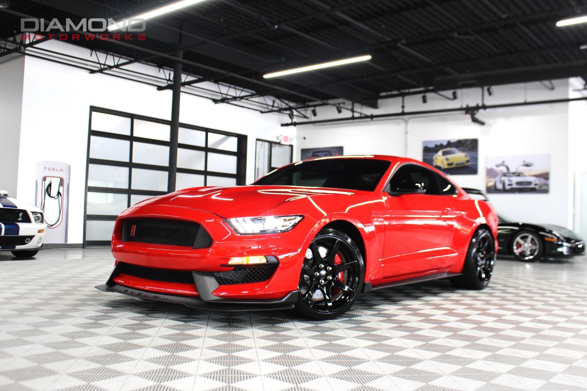 Used 2017 Ford Mustang Shelby GT350R | Lisle, IL