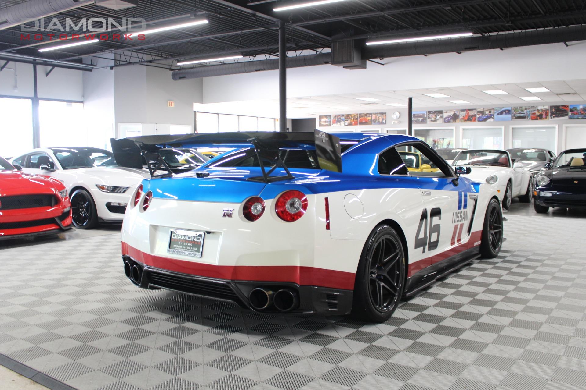 Used-2014-Nissan-GT-R-Premium