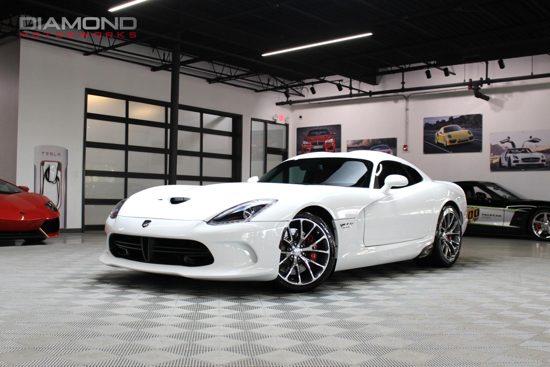 Used-2016-Dodge-Viper-GTS