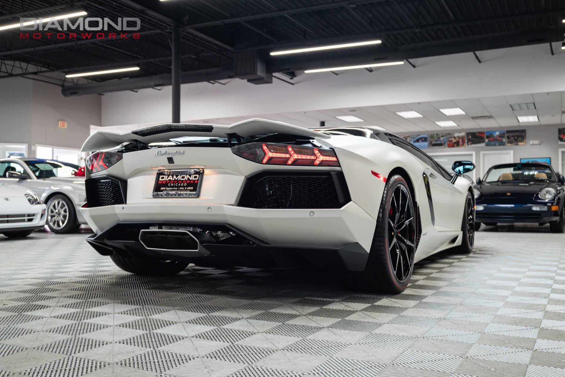 Used-2016-Lamborghini-Aventador-LP-700-4-Pirelli-Edition