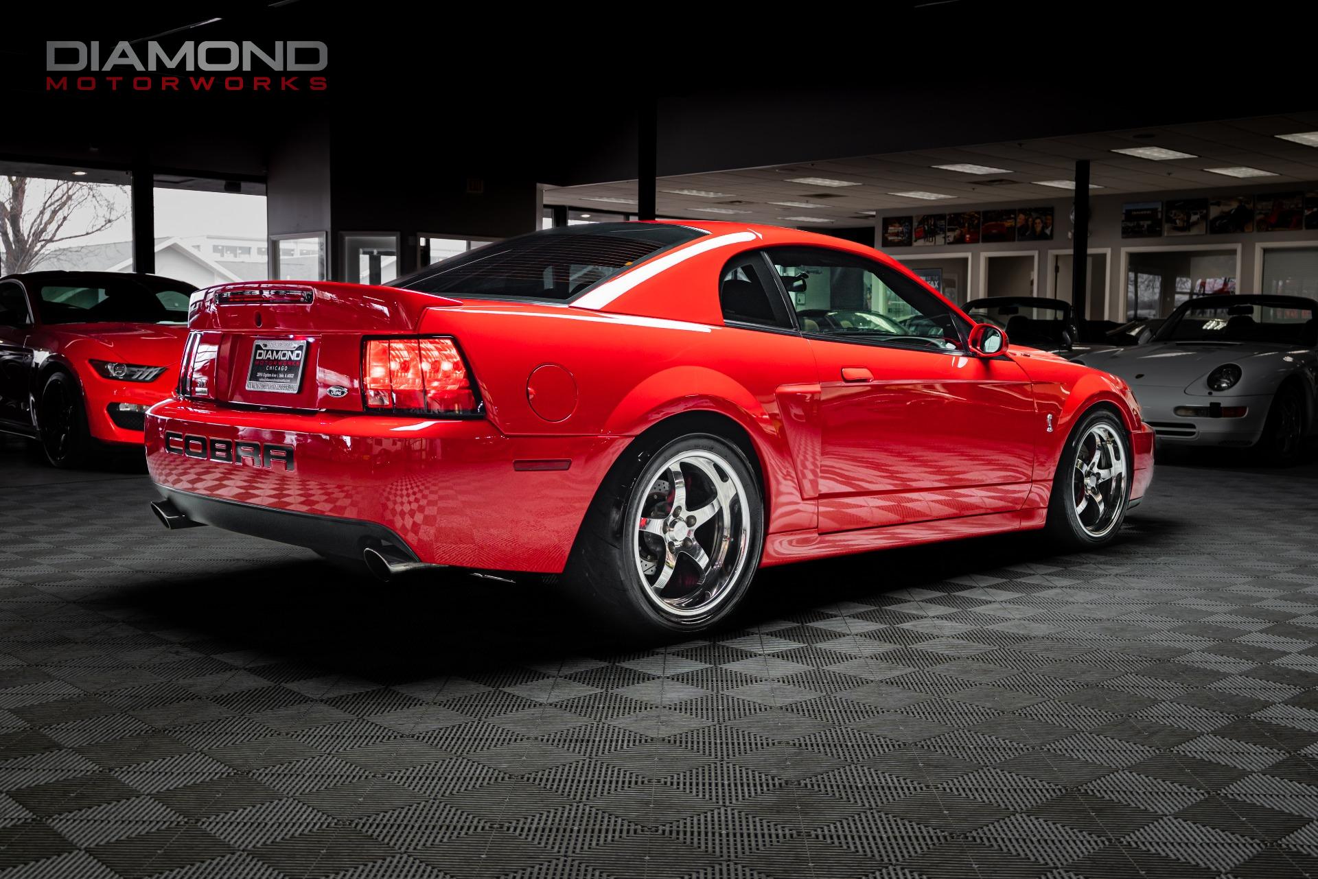 Used-2004-Ford-Mustang-SVT-Cobra-SVT