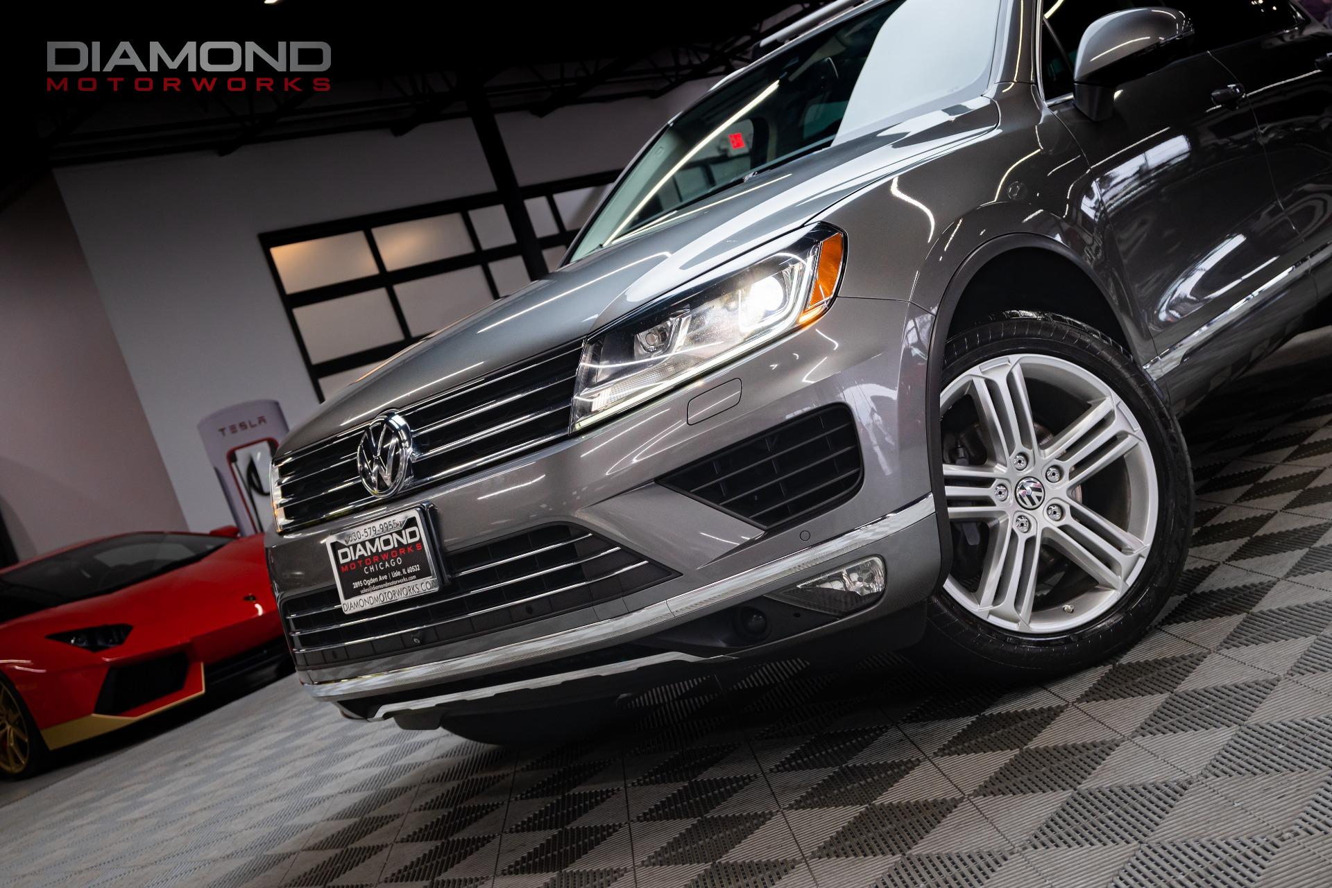 Used-2015-Volkswagen-Touareg-V6-Executive