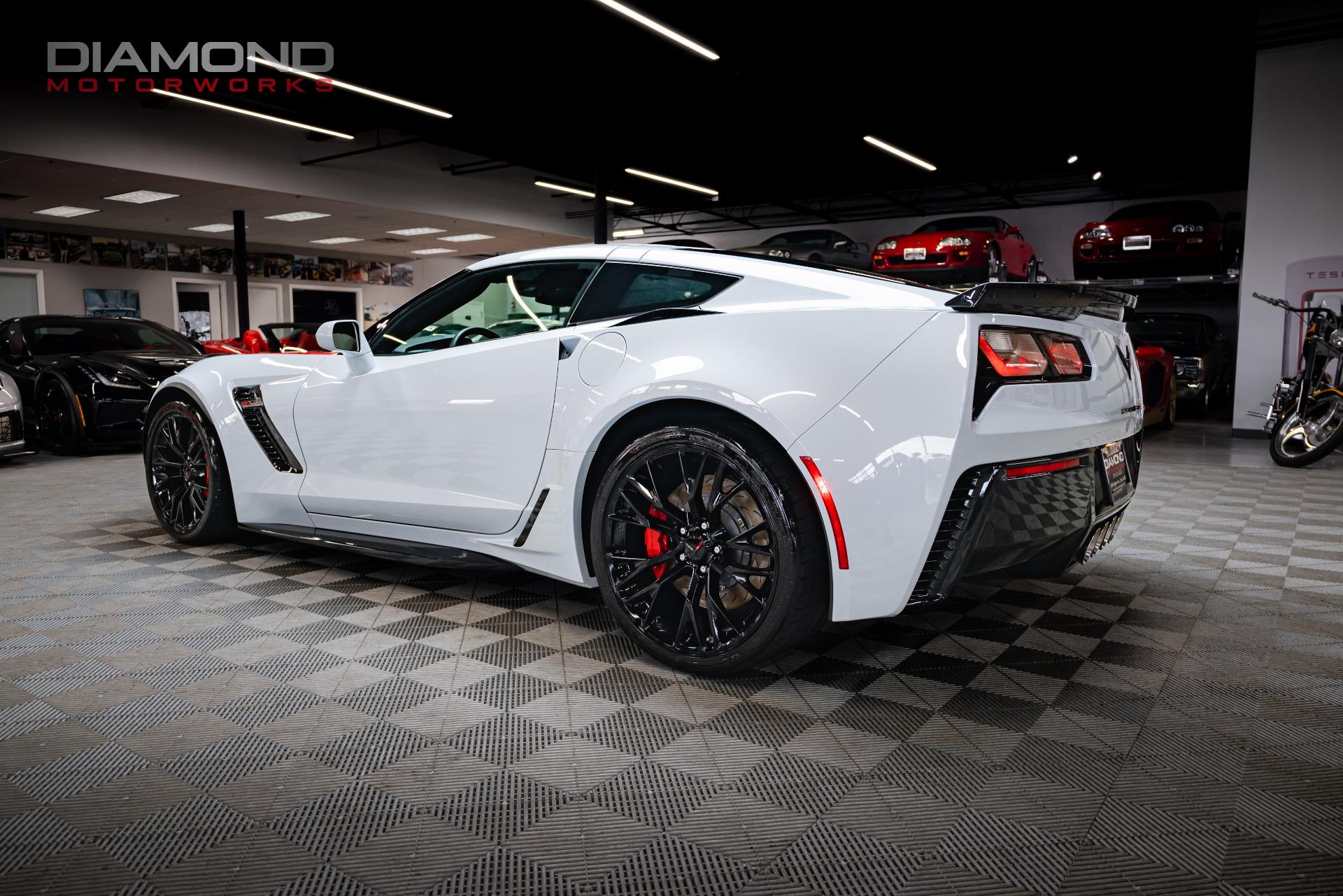 Used-2019-Chevrolet-Corvette-Z06
