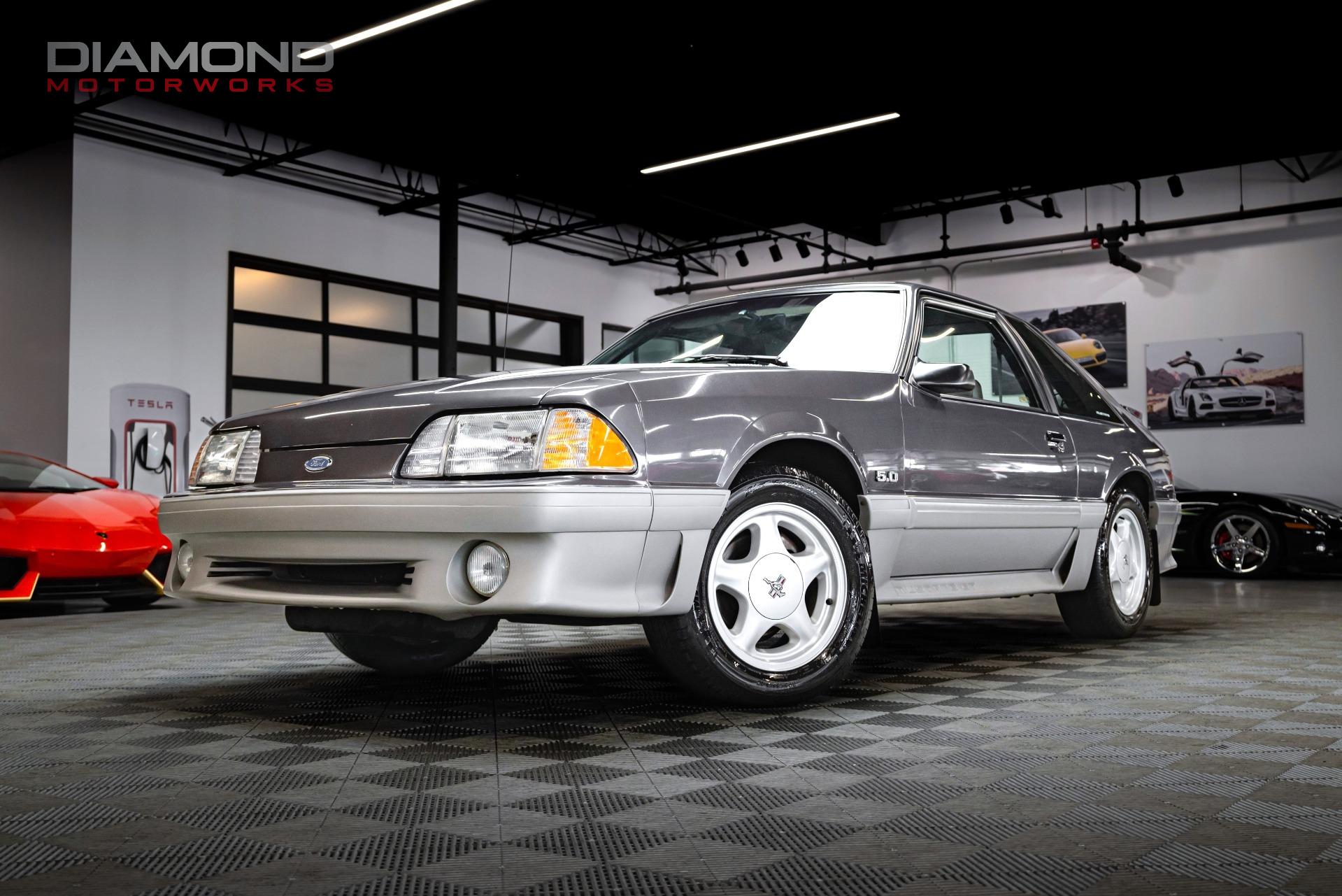 Gato 1992 Ford mustang LX 5.0 Liter Coupe 2D $16,000 Listed a