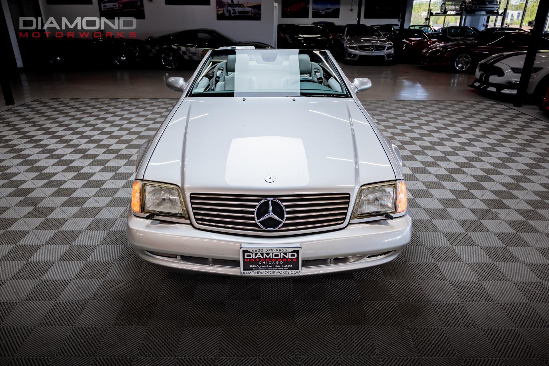 Mercedes-Benz SL 2001 シルバー Used-2001-Mercedes-Benz-SL500-