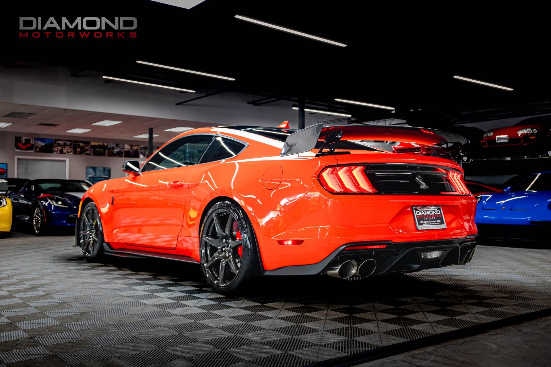 Used-2022-Ford-Mustang-Shelby-GT500-CFTP
