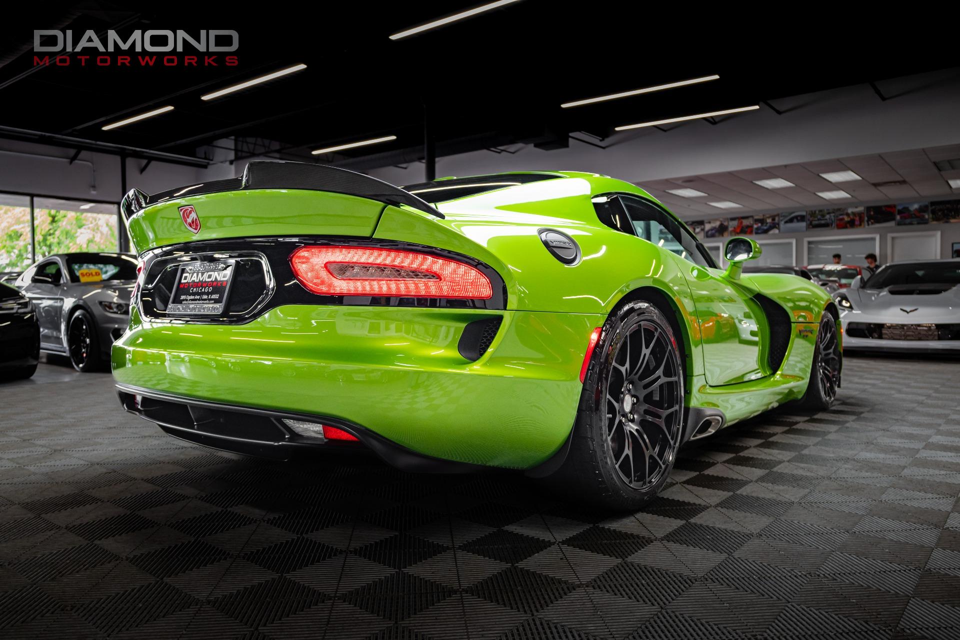 Used-2017-Dodge-Viper-GTC