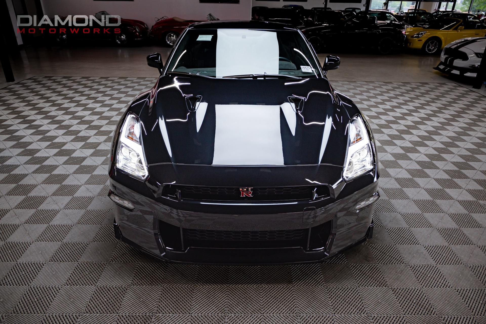 Used-2024-Nissan-GT-R-T-Spec
