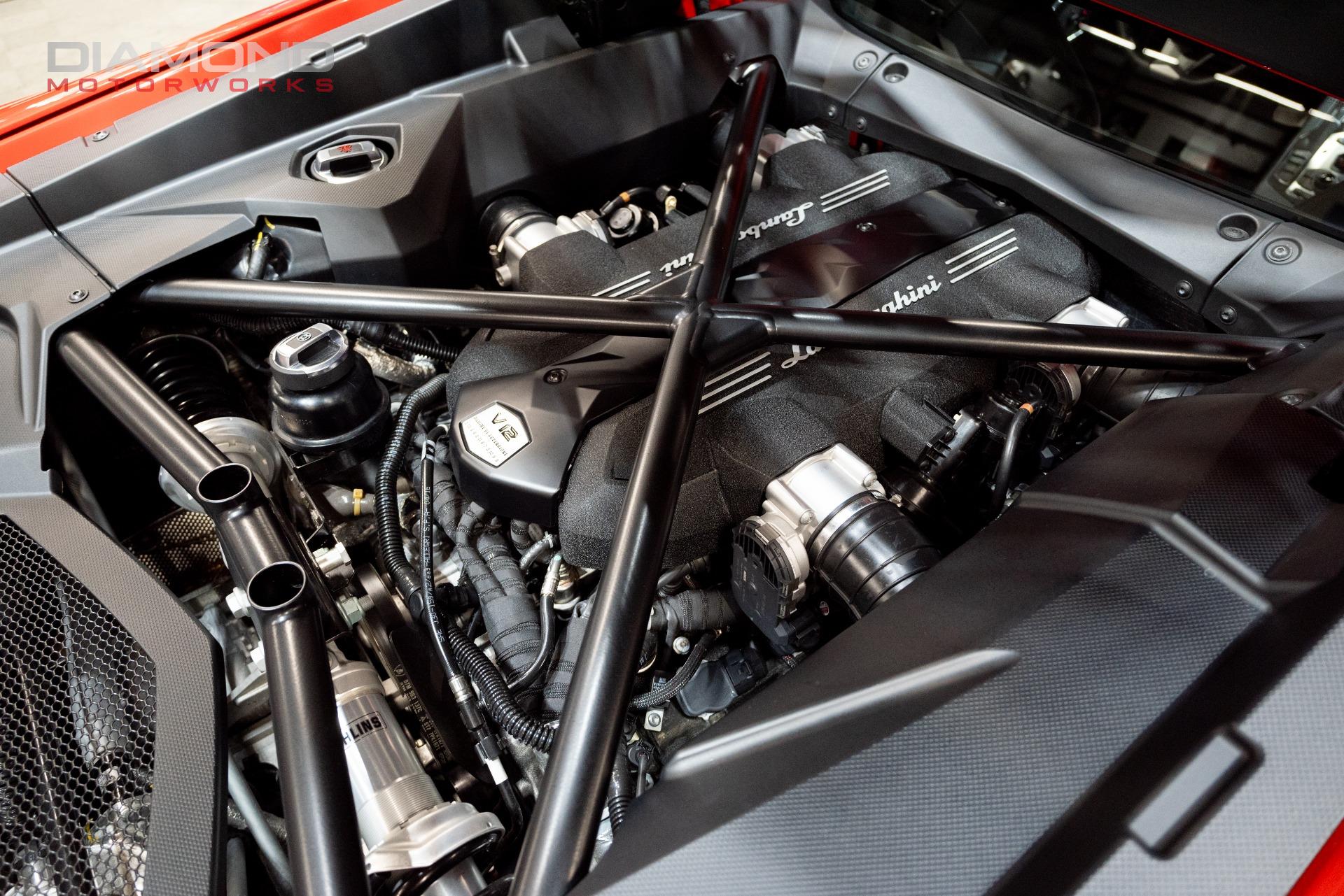 2017 LAMBORGHINI AVENTADOR - Image 130