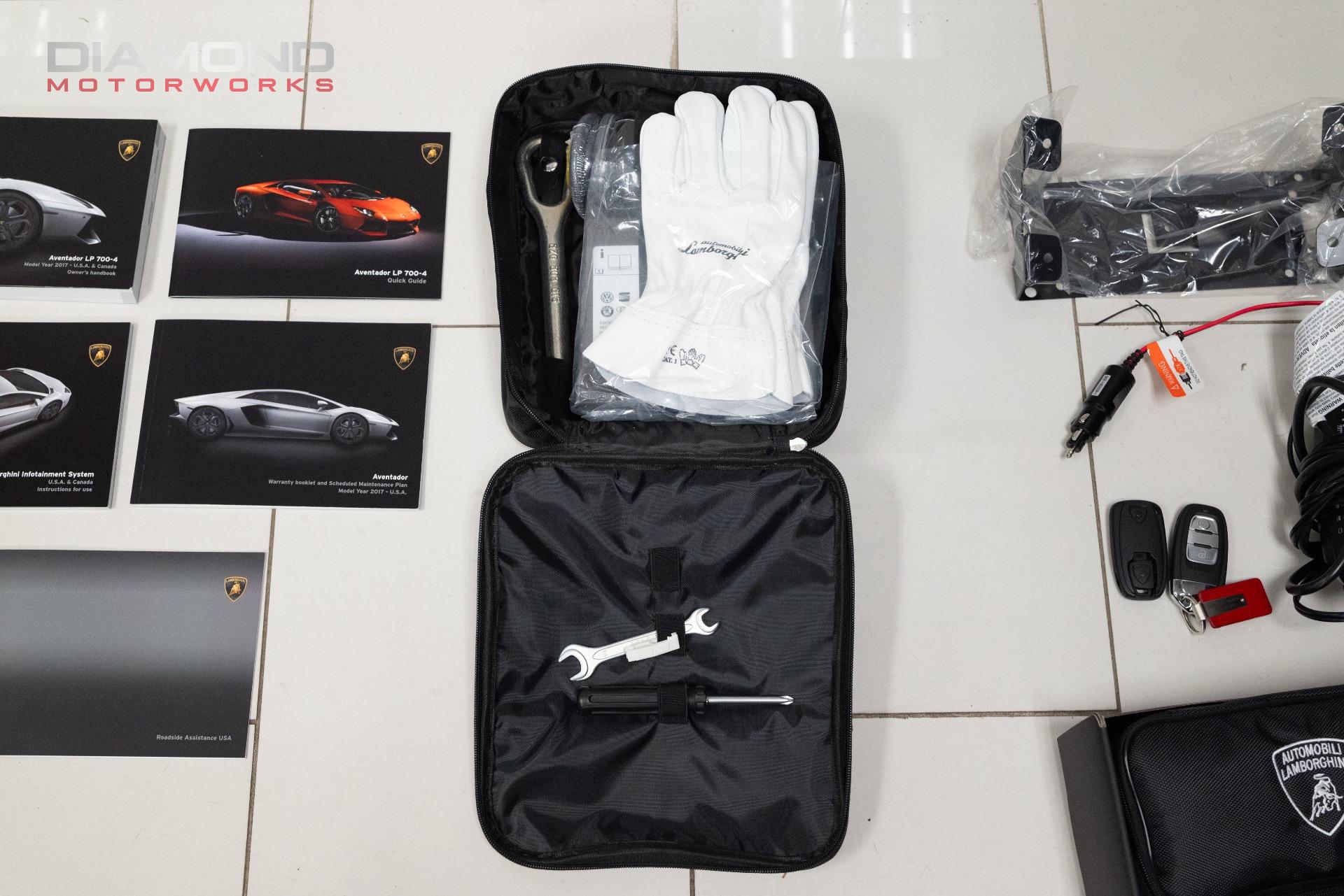 2017 LAMBORGHINI AVENTADOR - Image 138