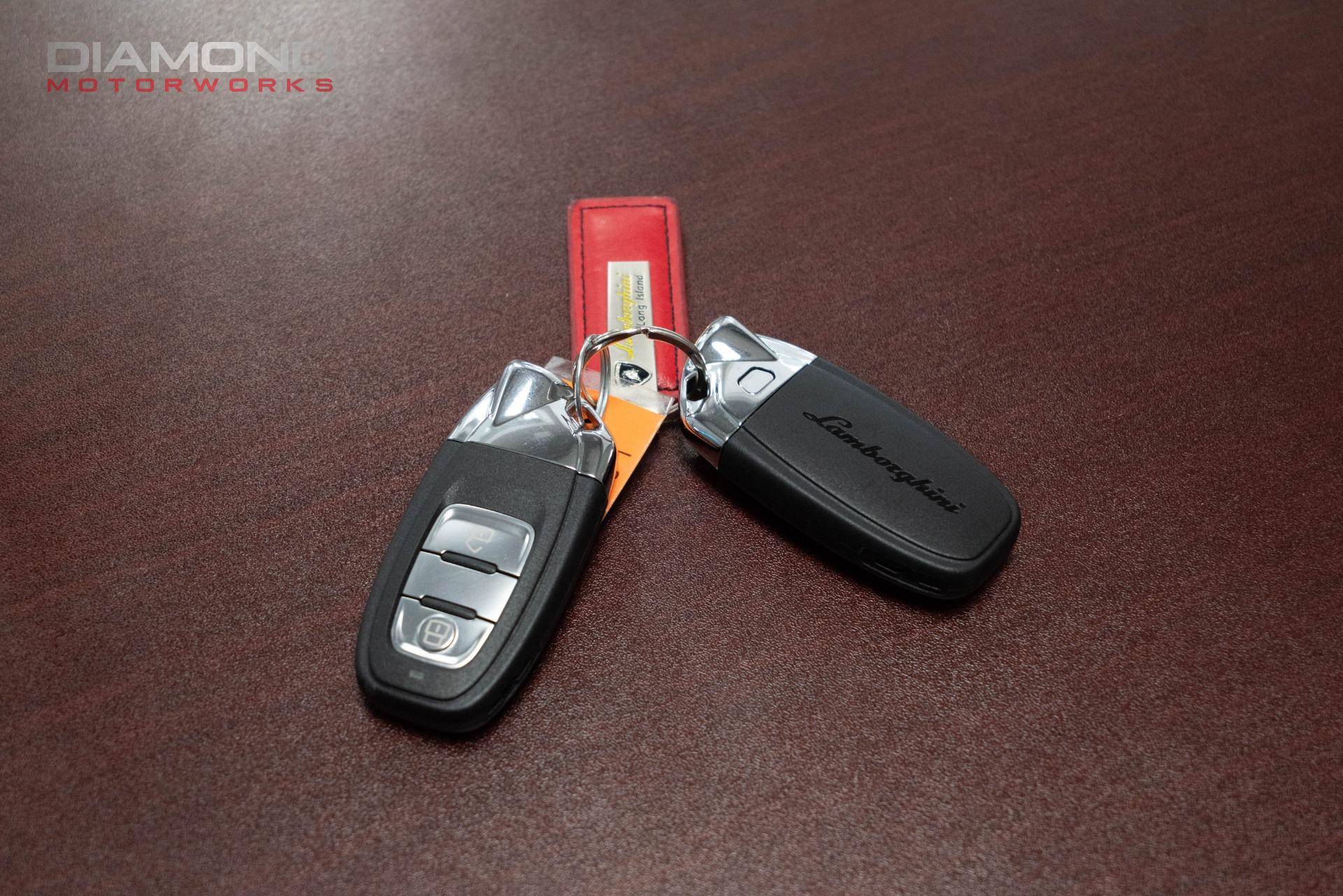 2017 LAMBORGHINI AVENTADOR - Image 154