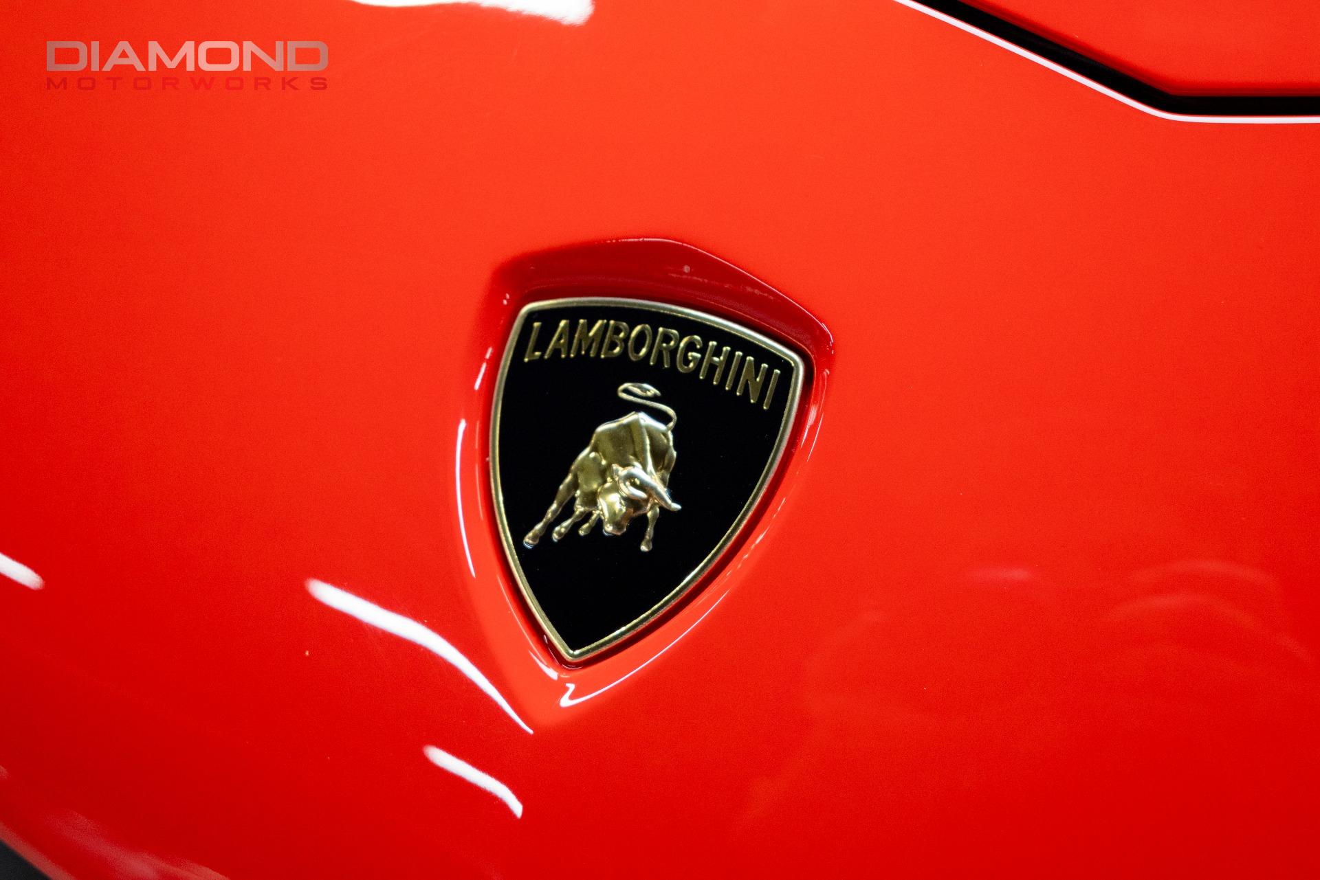 2017 LAMBORGHINI AVENTADOR - Image 7