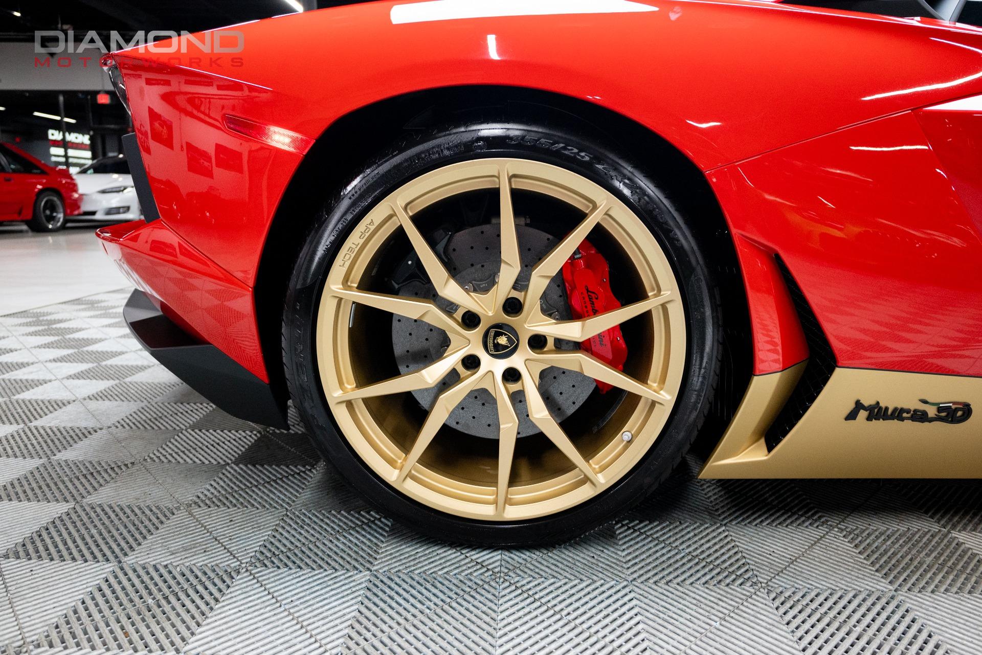 2017 LAMBORGHINI AVENTADOR - Image 58