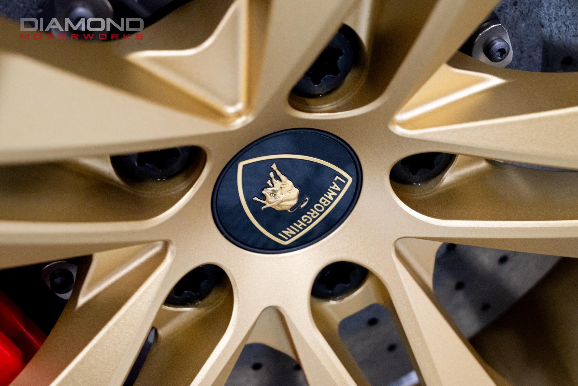 2017 LAMBORGHINI AVENTADOR - Image 61