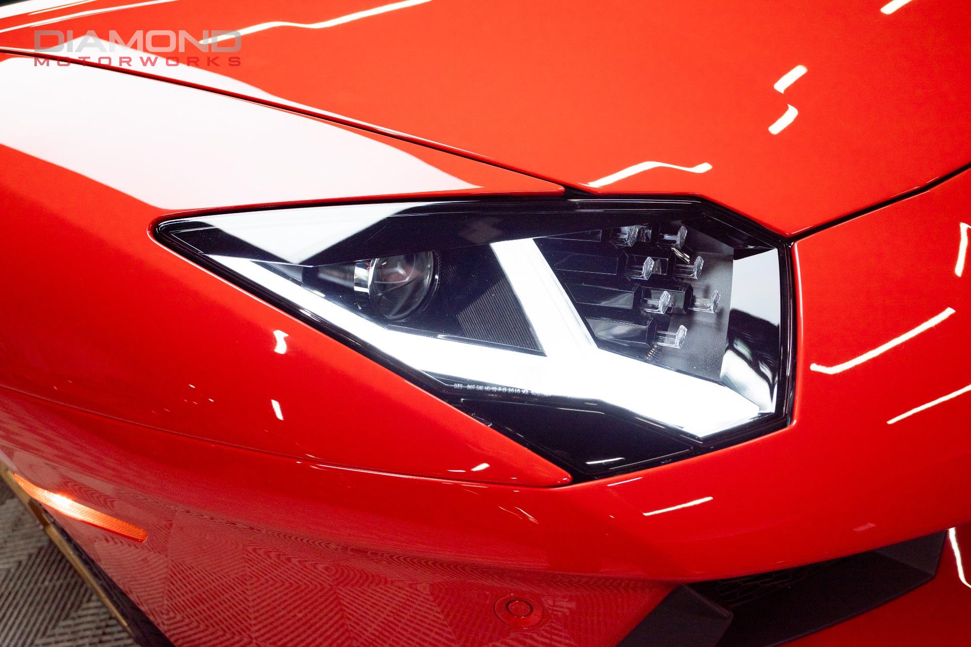 2017 LAMBORGHINI AVENTADOR - Image 63