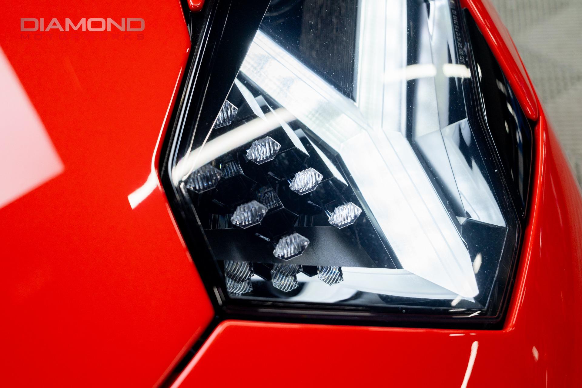 2017 LAMBORGHINI AVENTADOR - Image 68