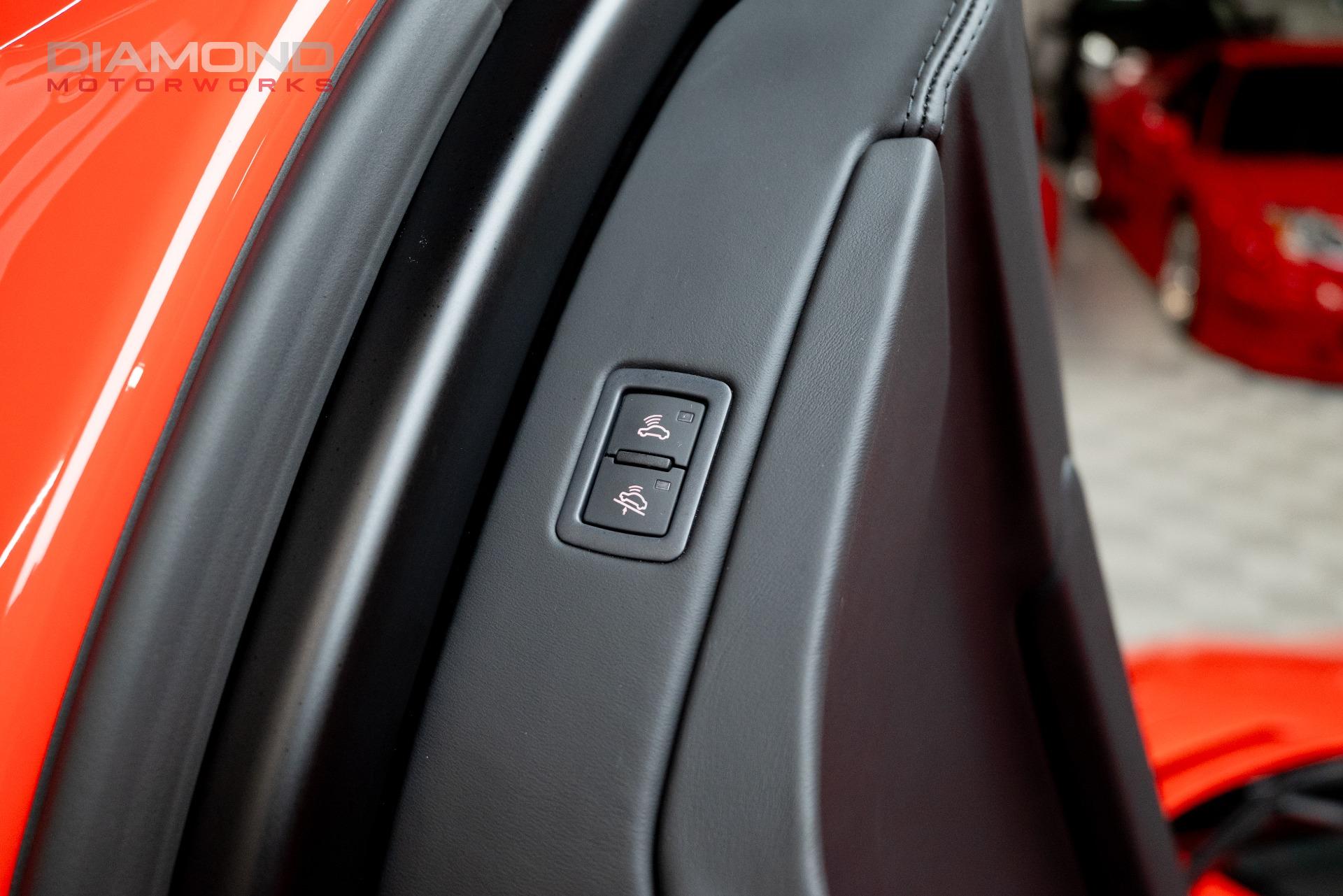 2017 LAMBORGHINI AVENTADOR - Image 73