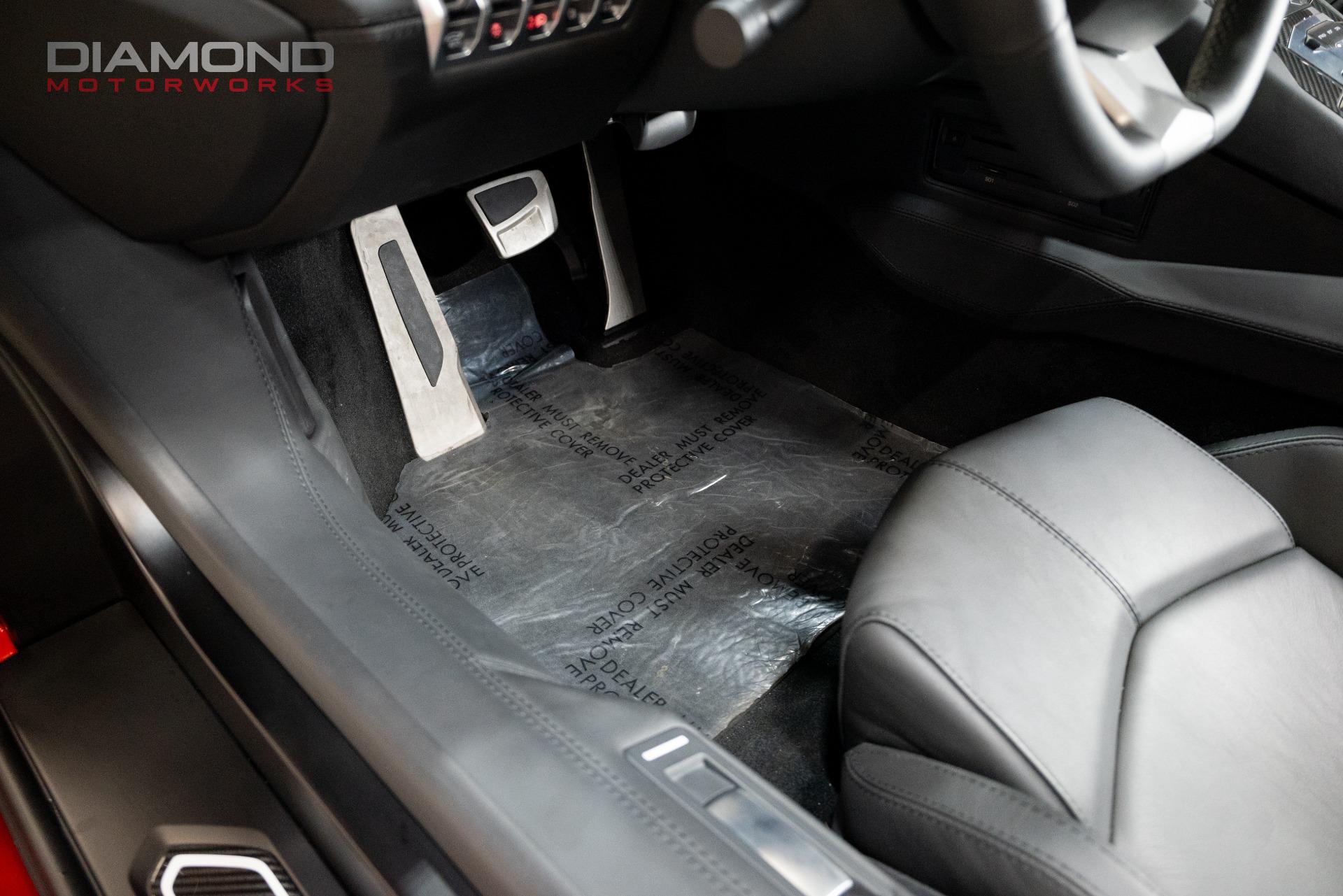 2017 LAMBORGHINI AVENTADOR - Image 74