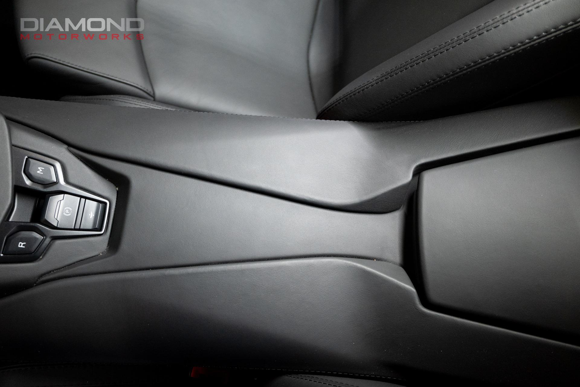 2017 LAMBORGHINI AVENTADOR - Image 87