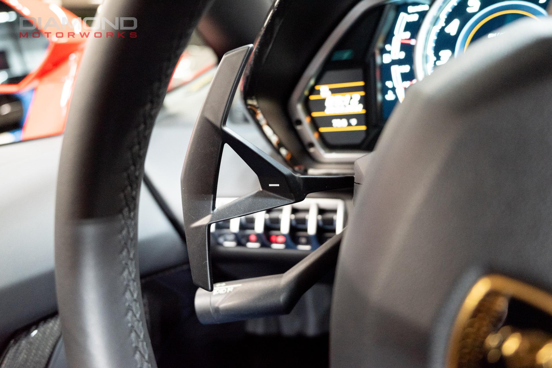 2017 LAMBORGHINI AVENTADOR - Image 93