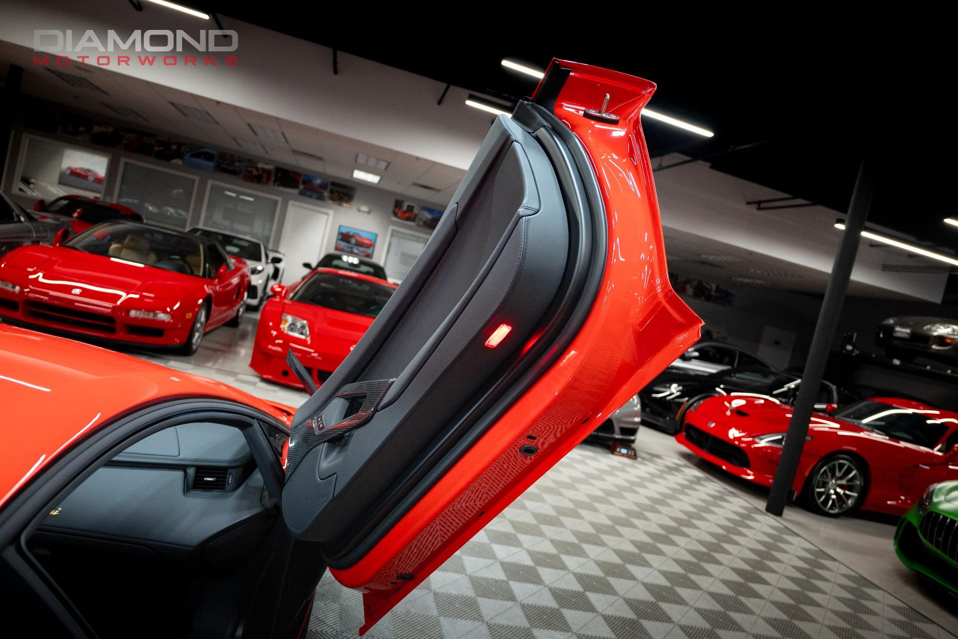 2017 LAMBORGHINI AVENTADOR - Image 101