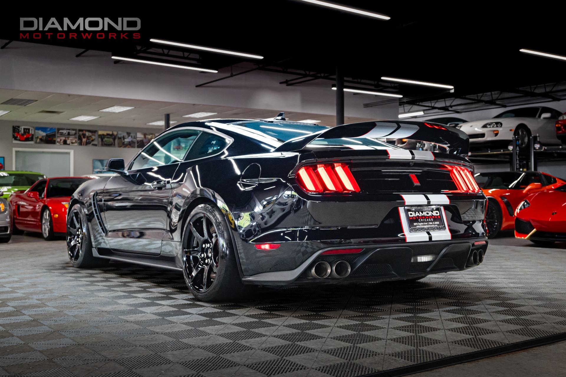 Used-2020-Ford-Mustang-Shelby-GT350R