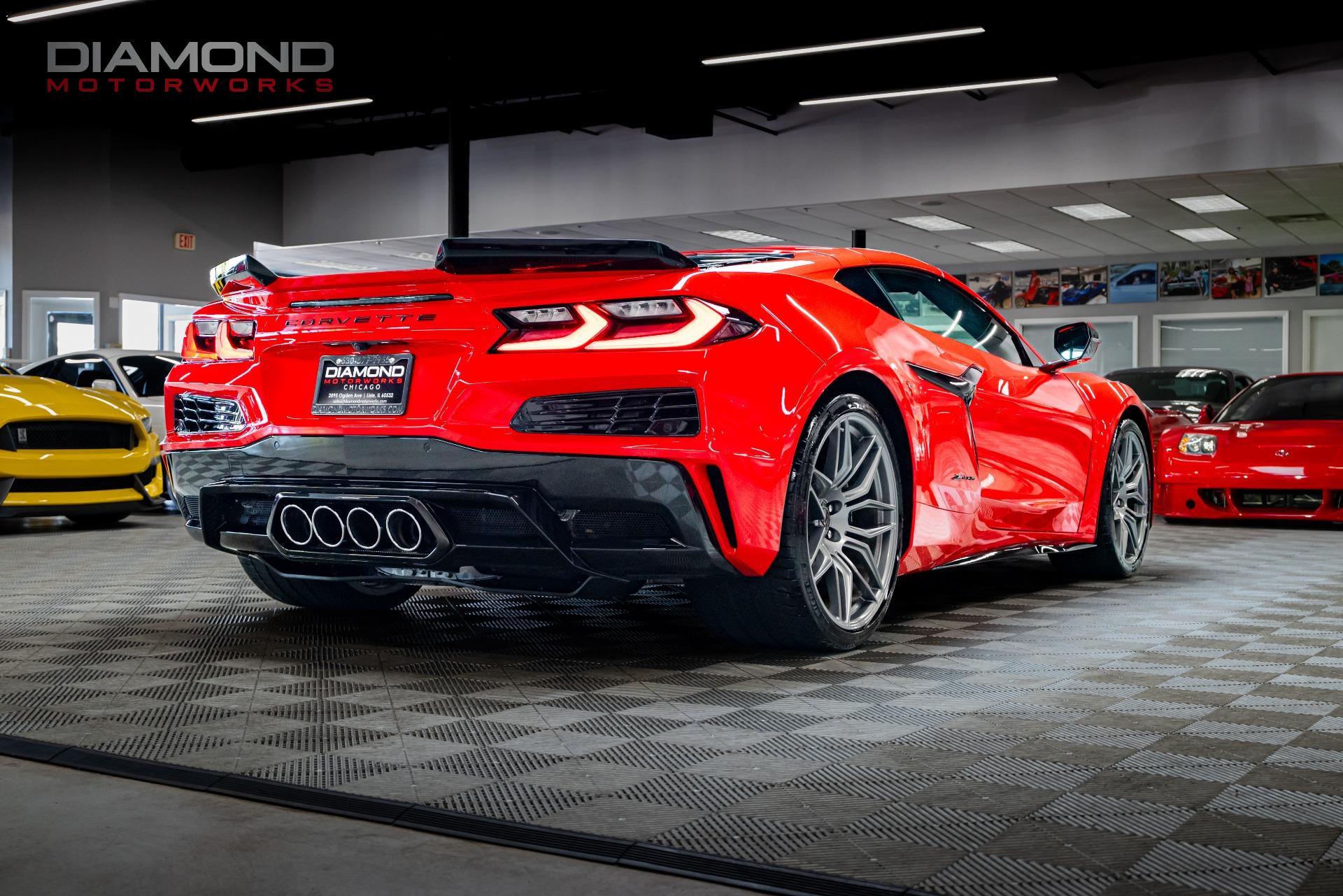 Used-2023-Chevrolet-Corvette-Z06