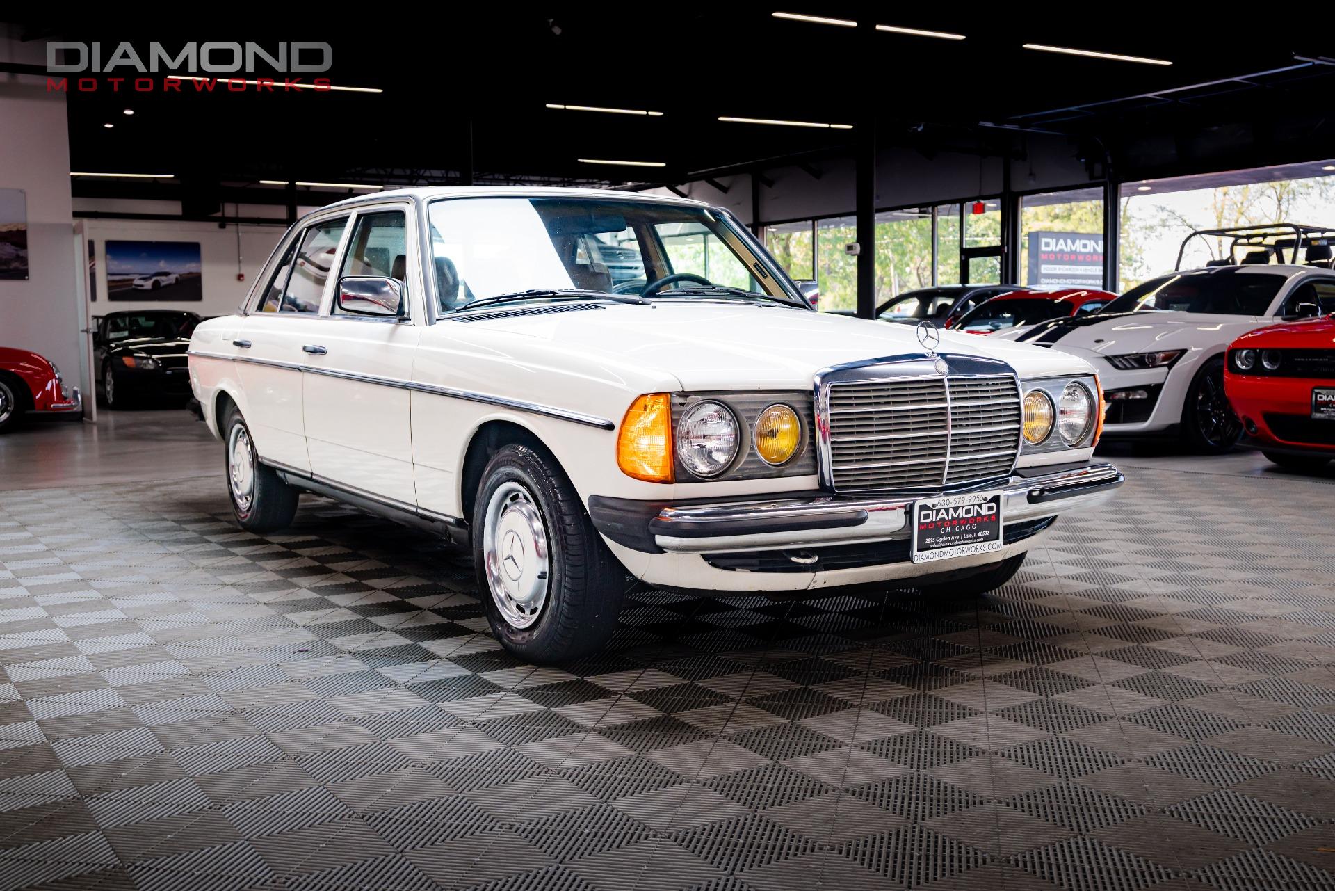 1/18 Mercedes Benz 200 T 200T T-Modell S 123 1980-1985 Norev