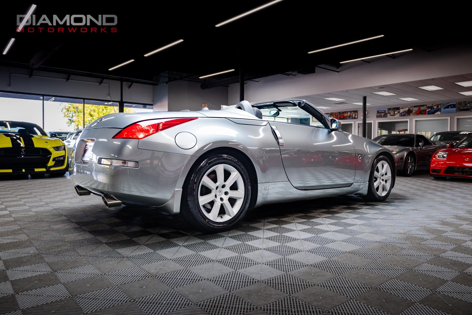 Used-2004-Nissan-350Z-Touring