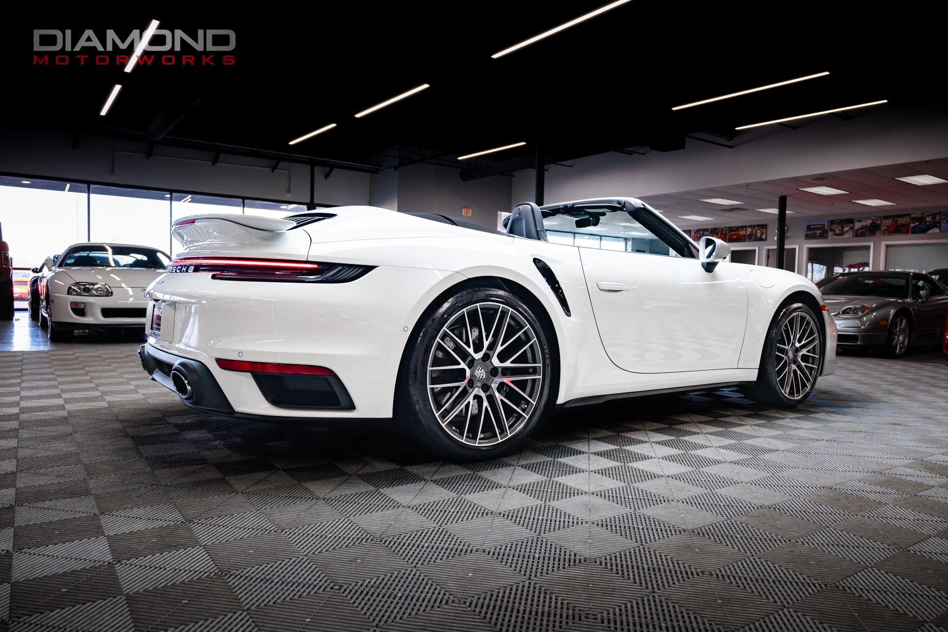 Used-2022-Porsche-911-Turbo