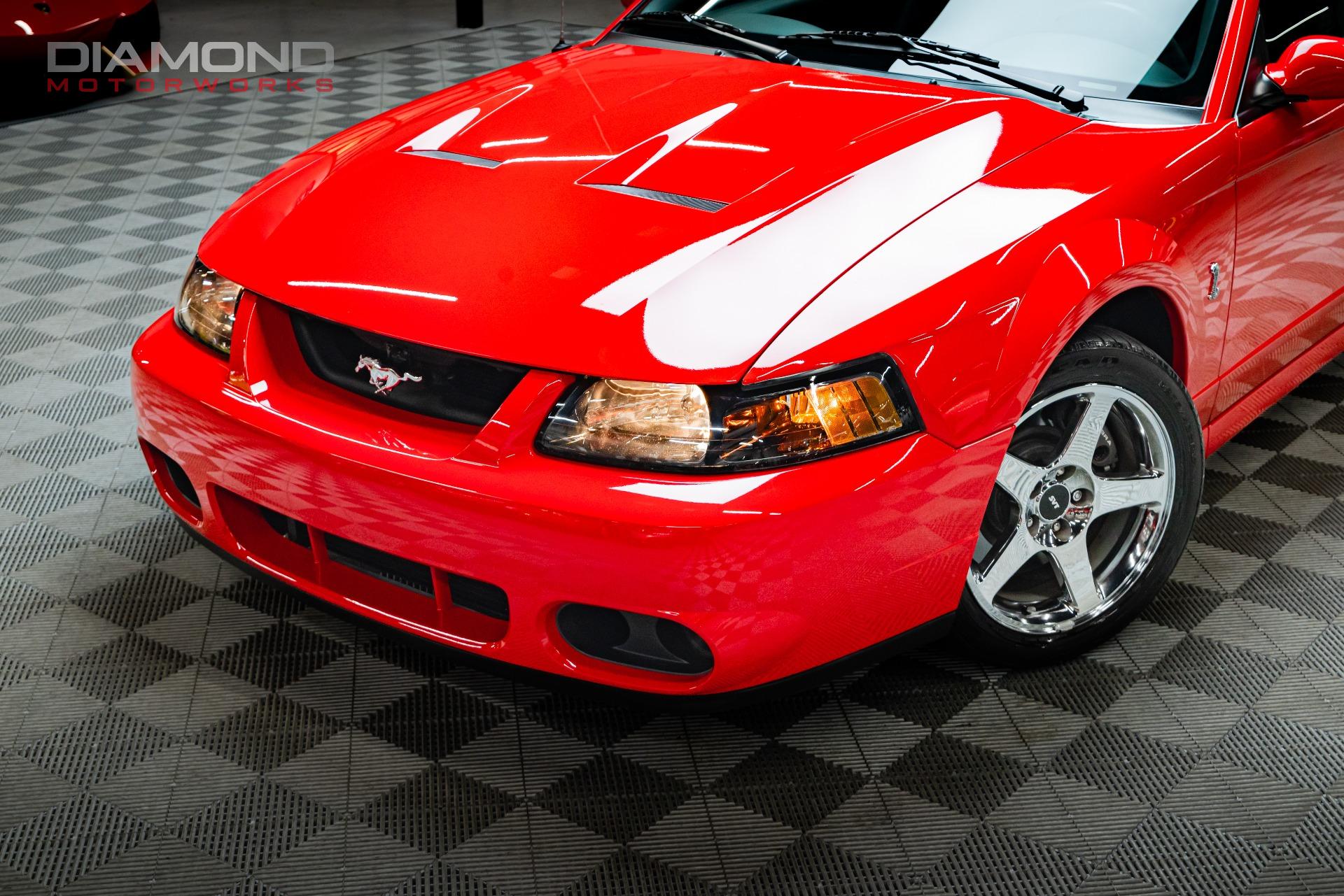 Used-2004-Ford-Mustang-SVT-Cobra-SVT