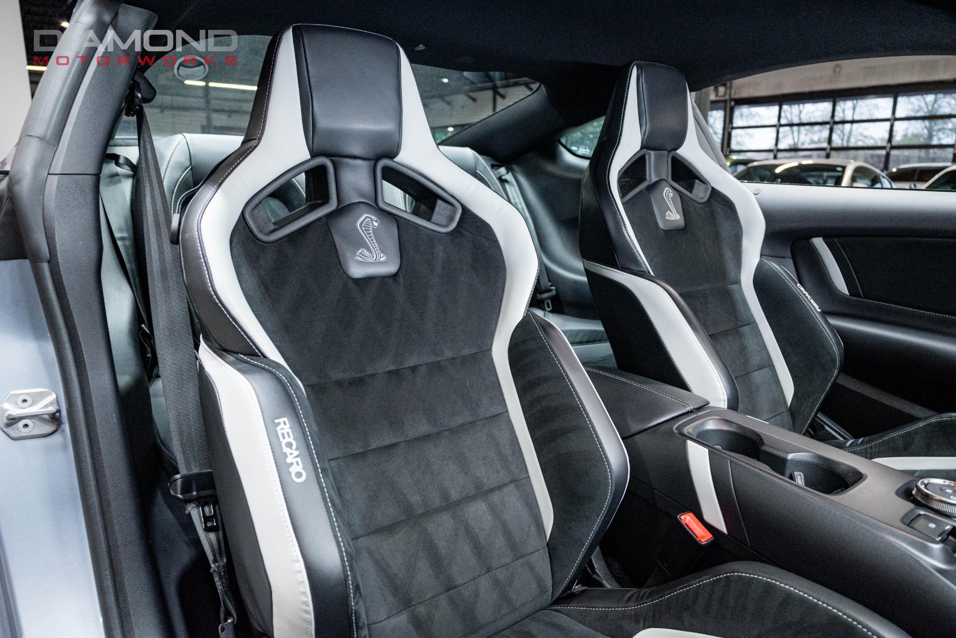 2022 FORD MUSTANG - Image 20