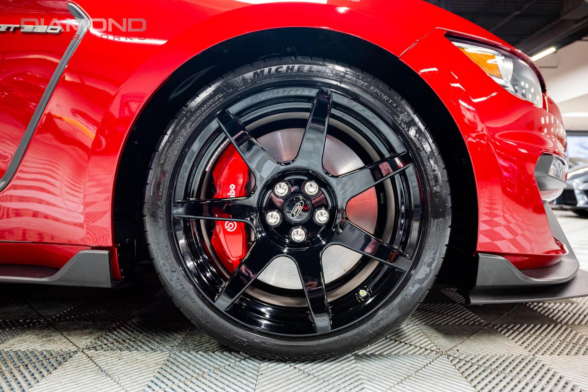 Rear Wheel Impact Area Kit | FORD MUSTANG SHELBY GT350R 2015 Rear Wheel Impact Area Kit | FORD MUSTANG SHELBY GT350R 2015