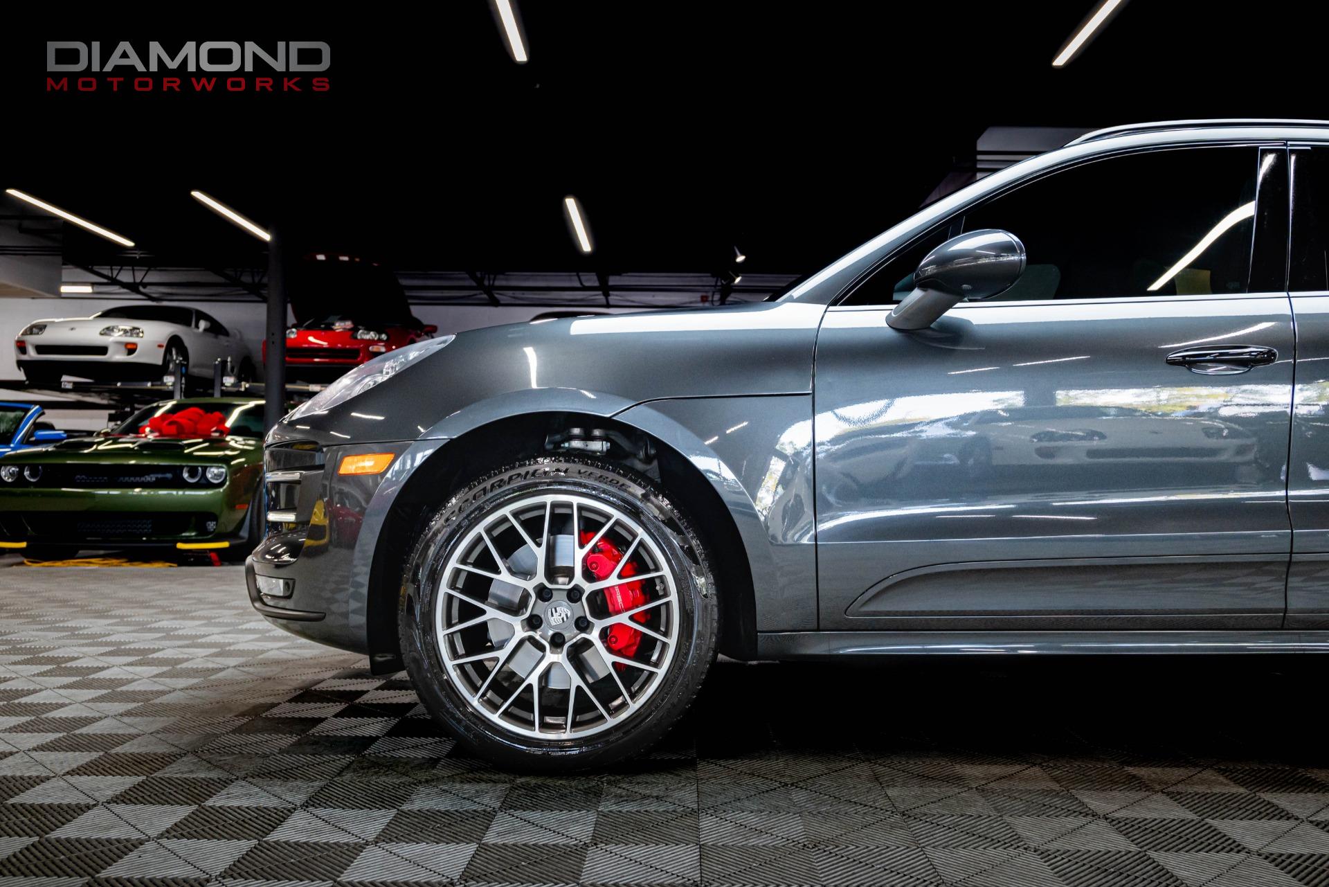2018 PORSCHE MACAN - Image 13