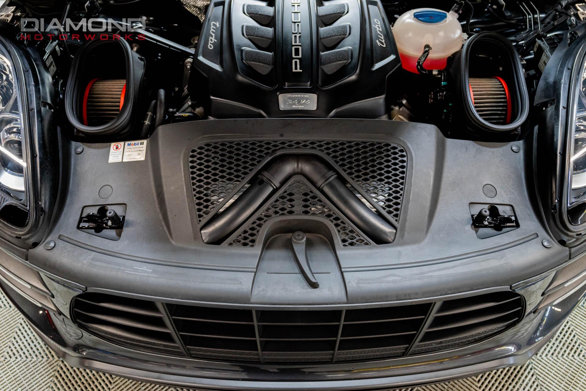 2018 PORSCHE MACAN - Image 130