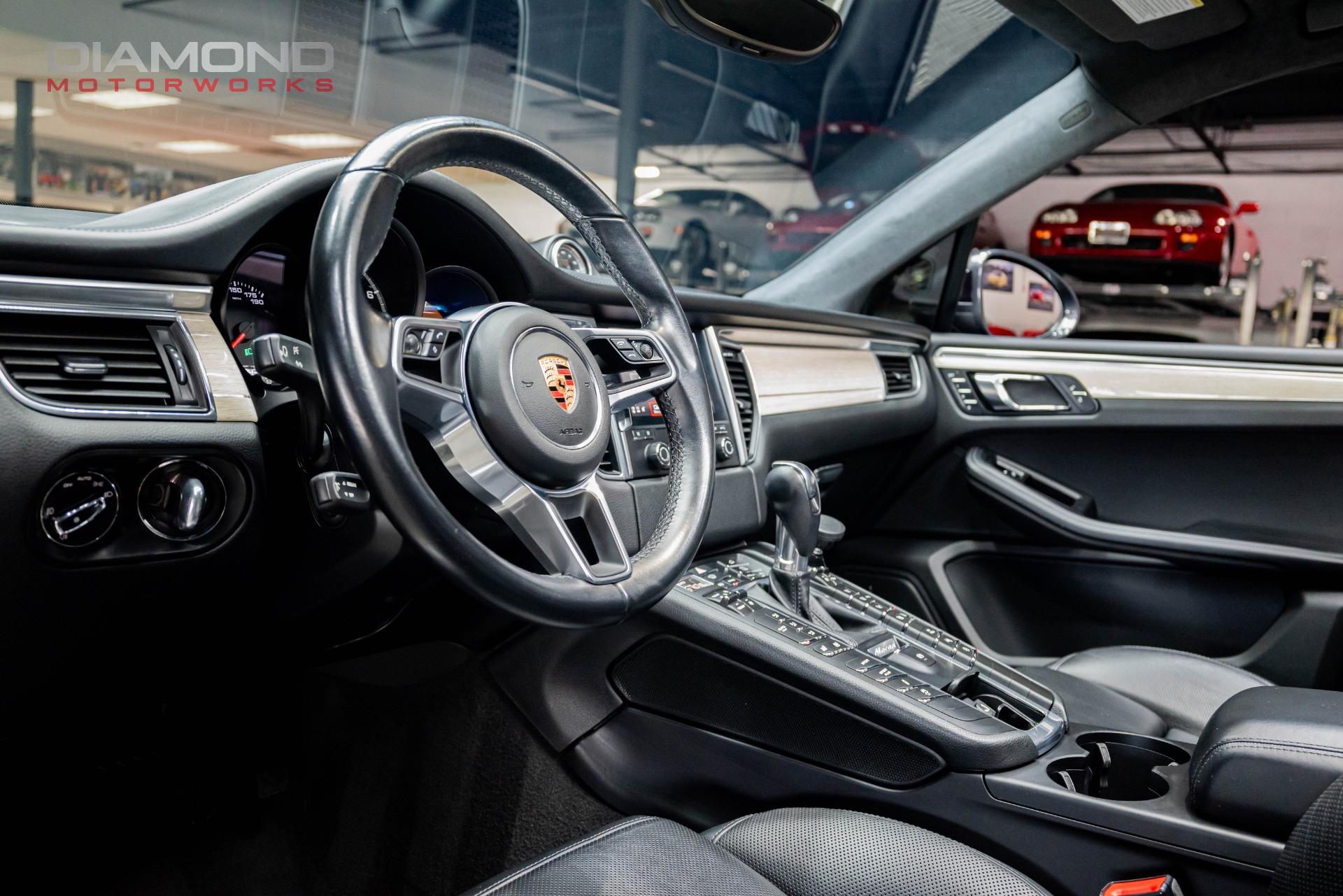 2018 PORSCHE MACAN - Image 59