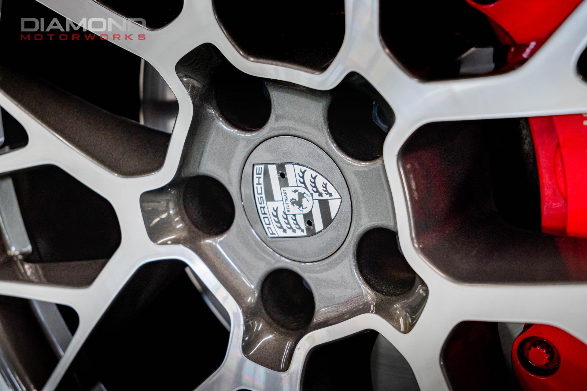 2018 PORSCHE MACAN - Image 8