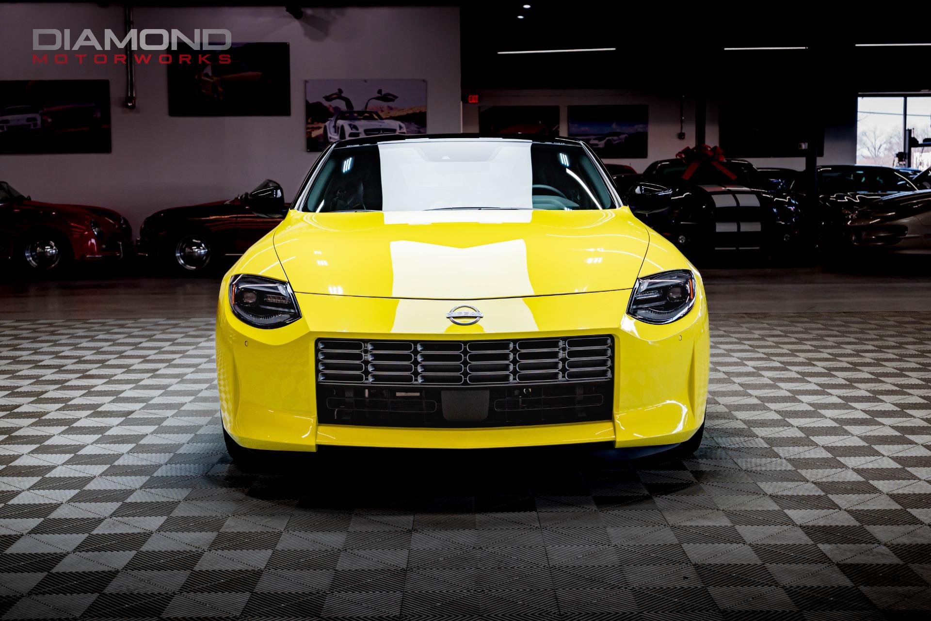 最新情報 Spec Proto Z Nissan 2023 Used For Diamond | ($55,800) Sale 3針（時、分、秒）