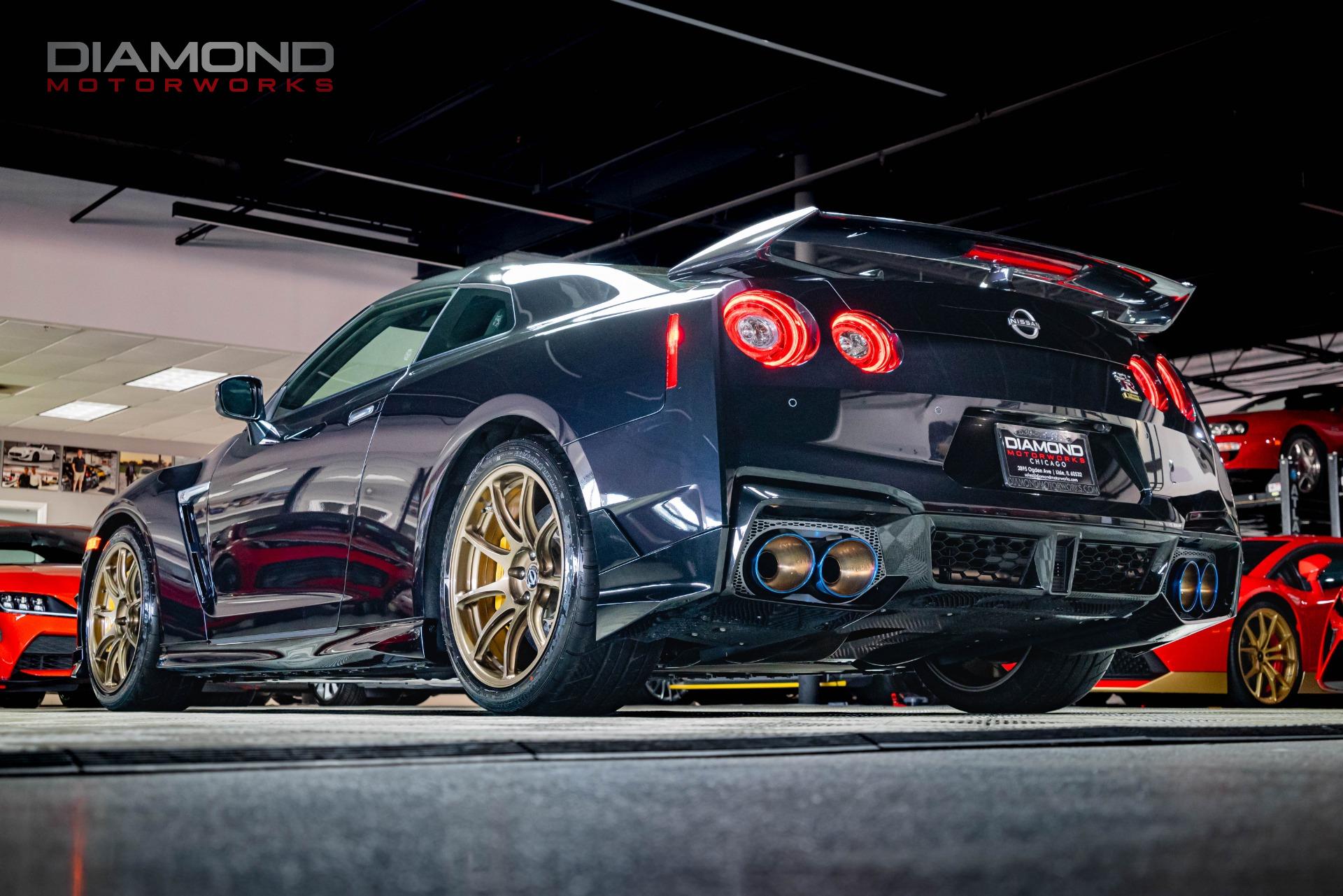 Roof Kit WITH Antenna Hole | NISSAN GT-R 2024