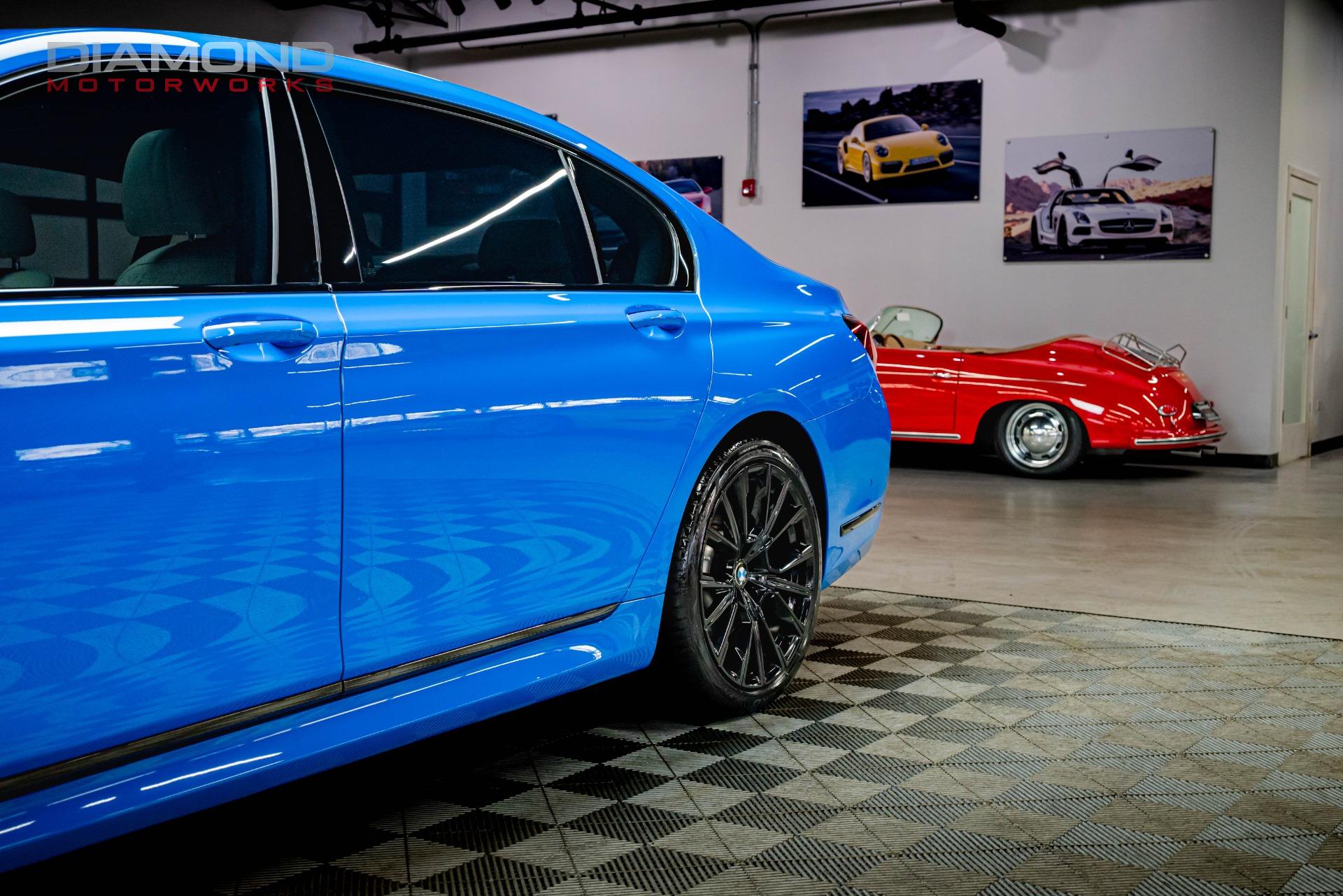 2021 BMW 750I - Image 24