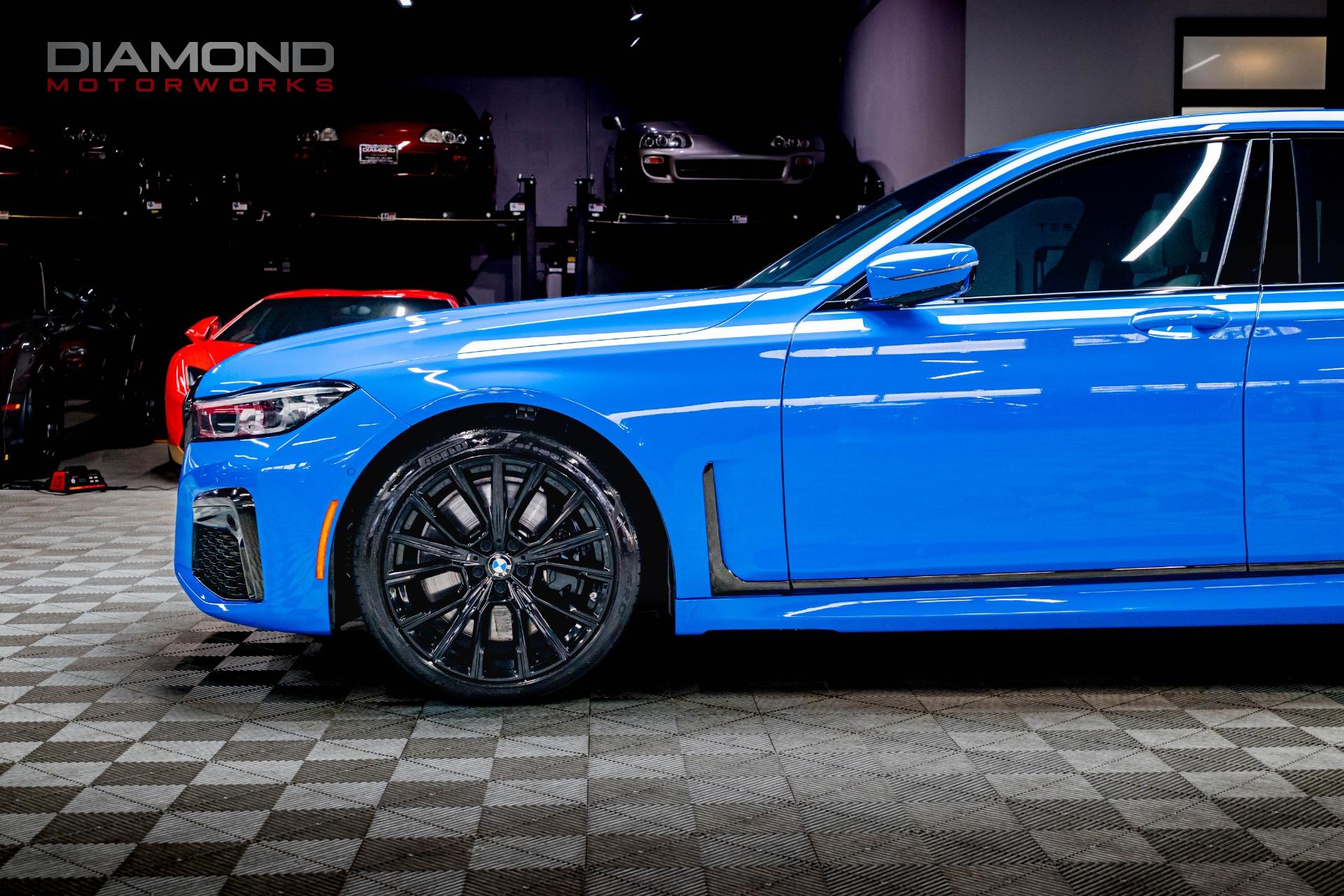 2021 BMW 750I - Image 11