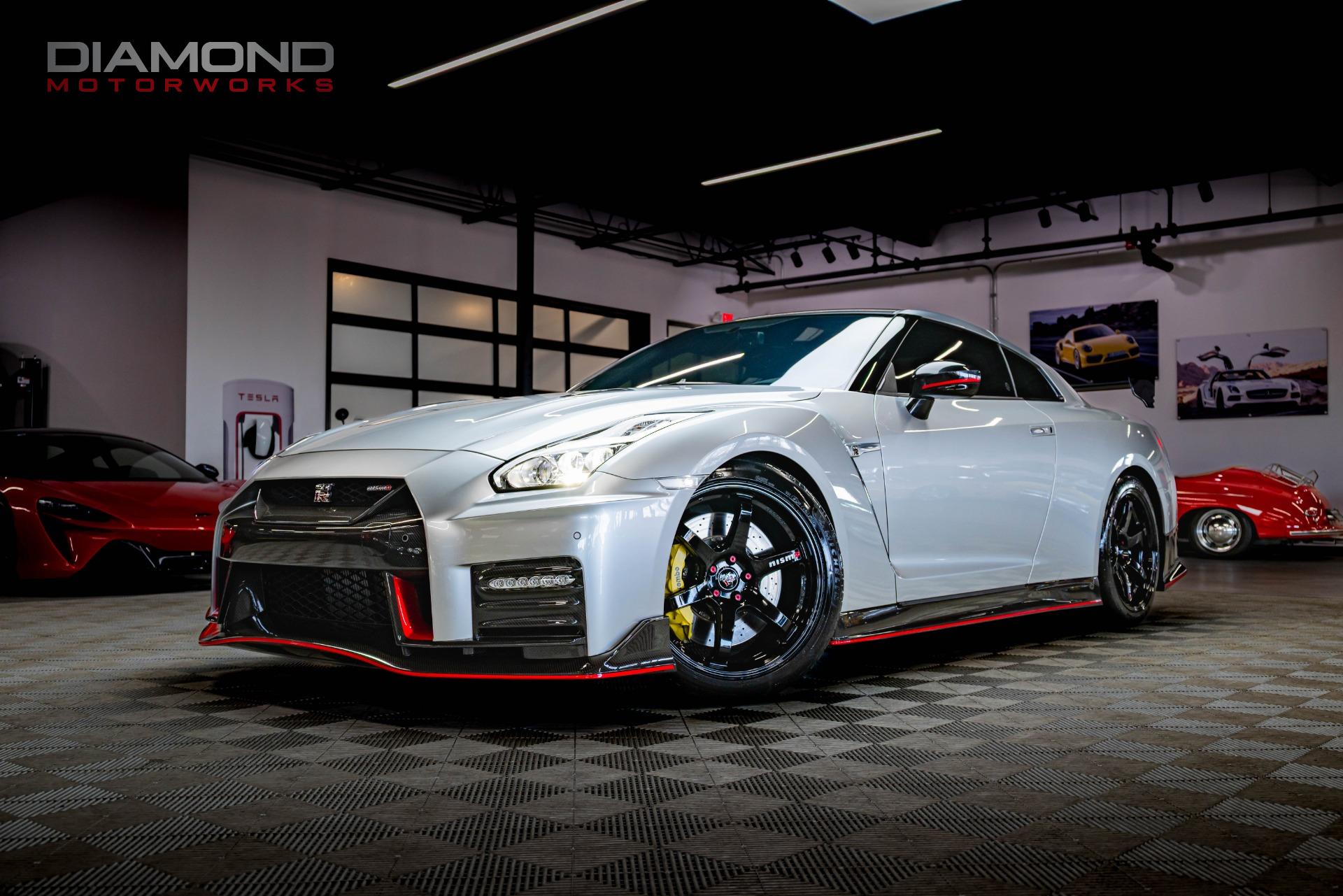 Used-2018-Nissan-GT-R-NISMO-