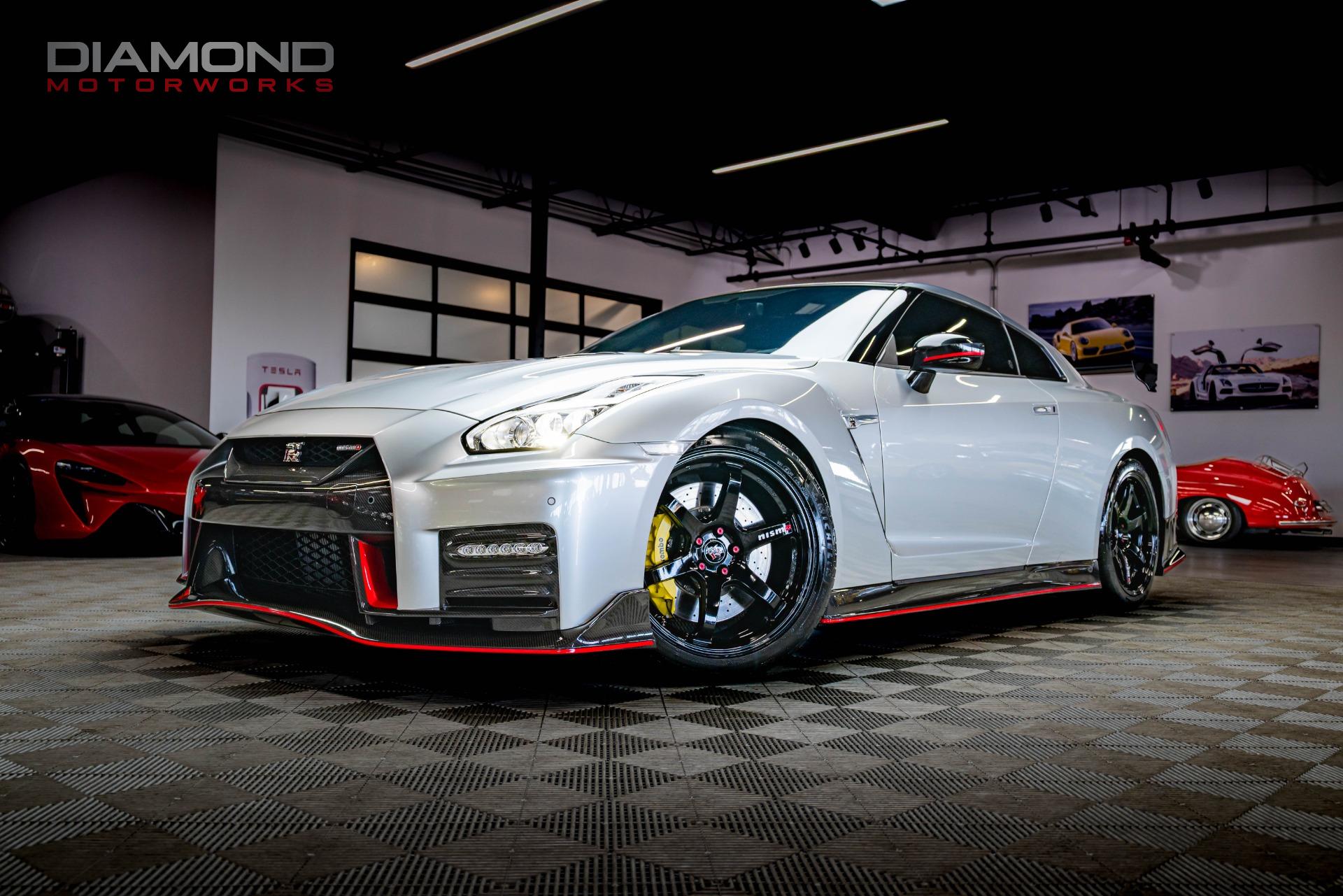 Used-2018-Nissan-GT-R-NISMO-